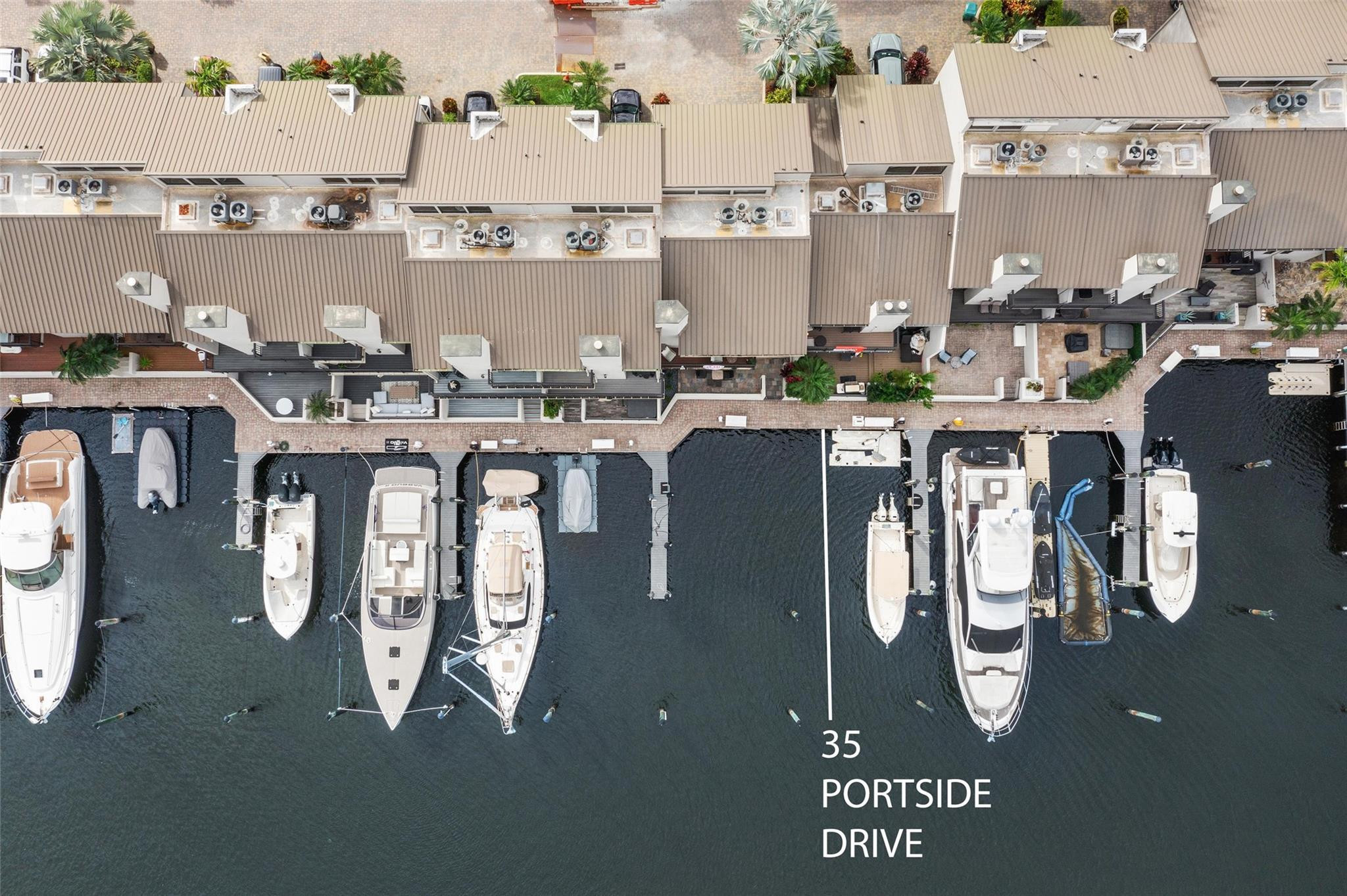 35 Port Side Dr