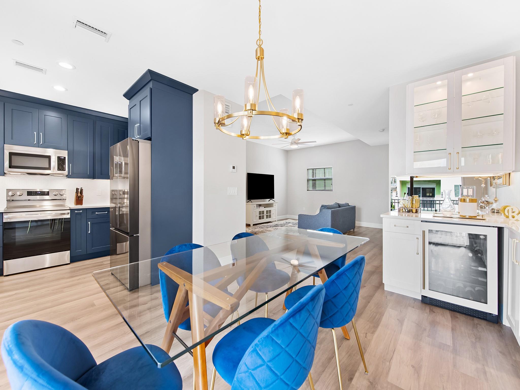 701 SE 16th Street 5