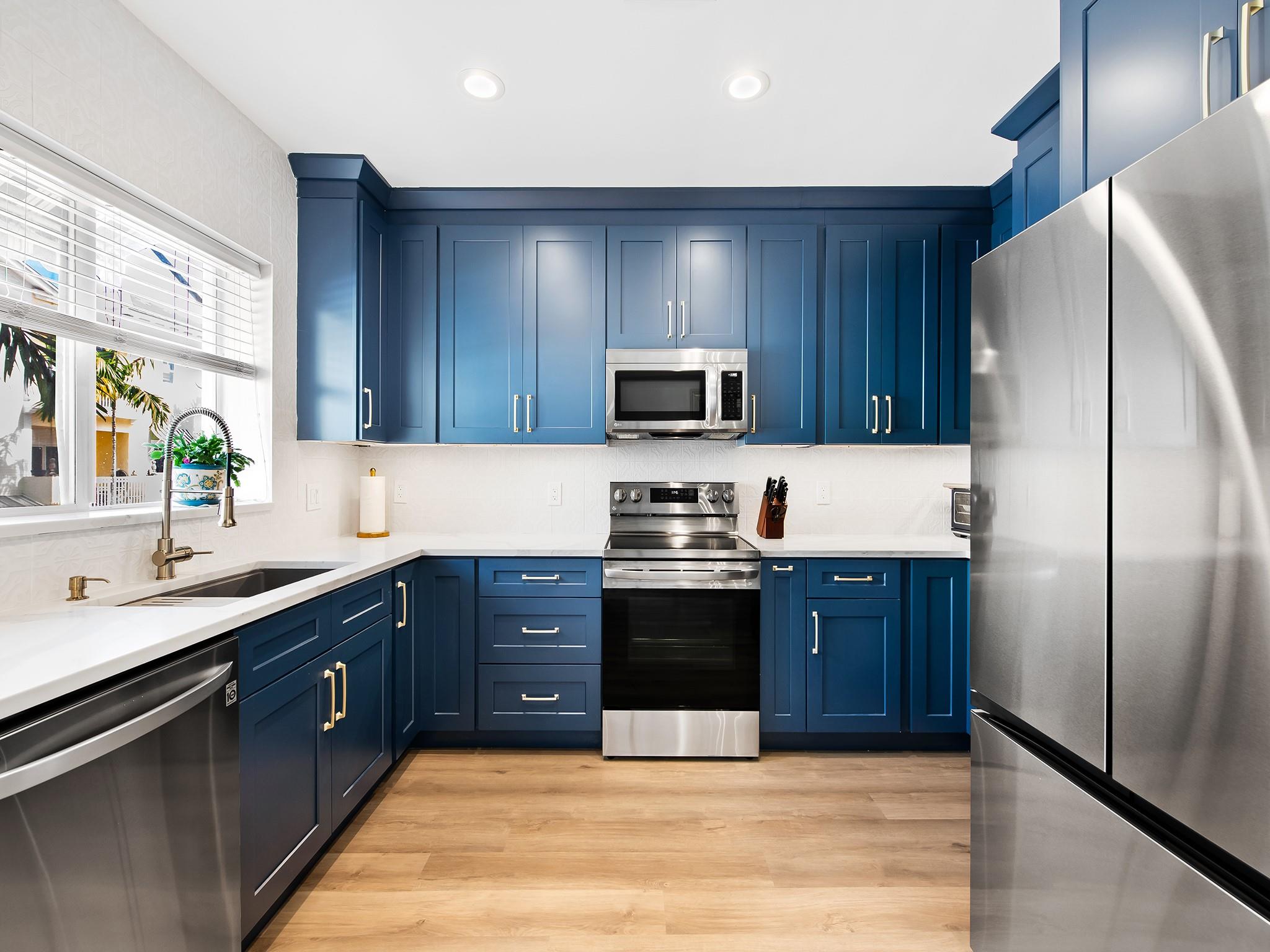 701 SE 16th Street 5