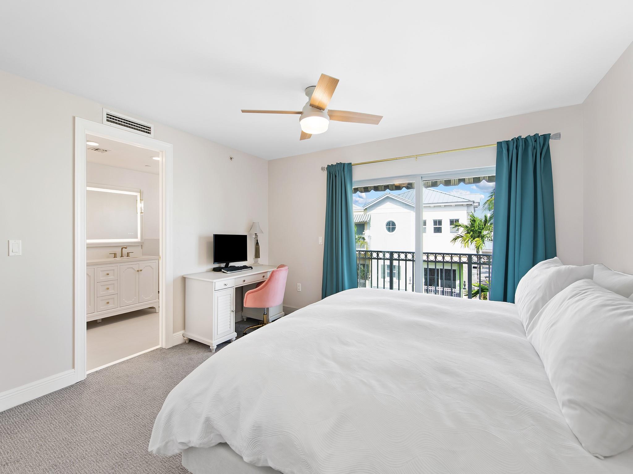 701 SE 16th Street 5