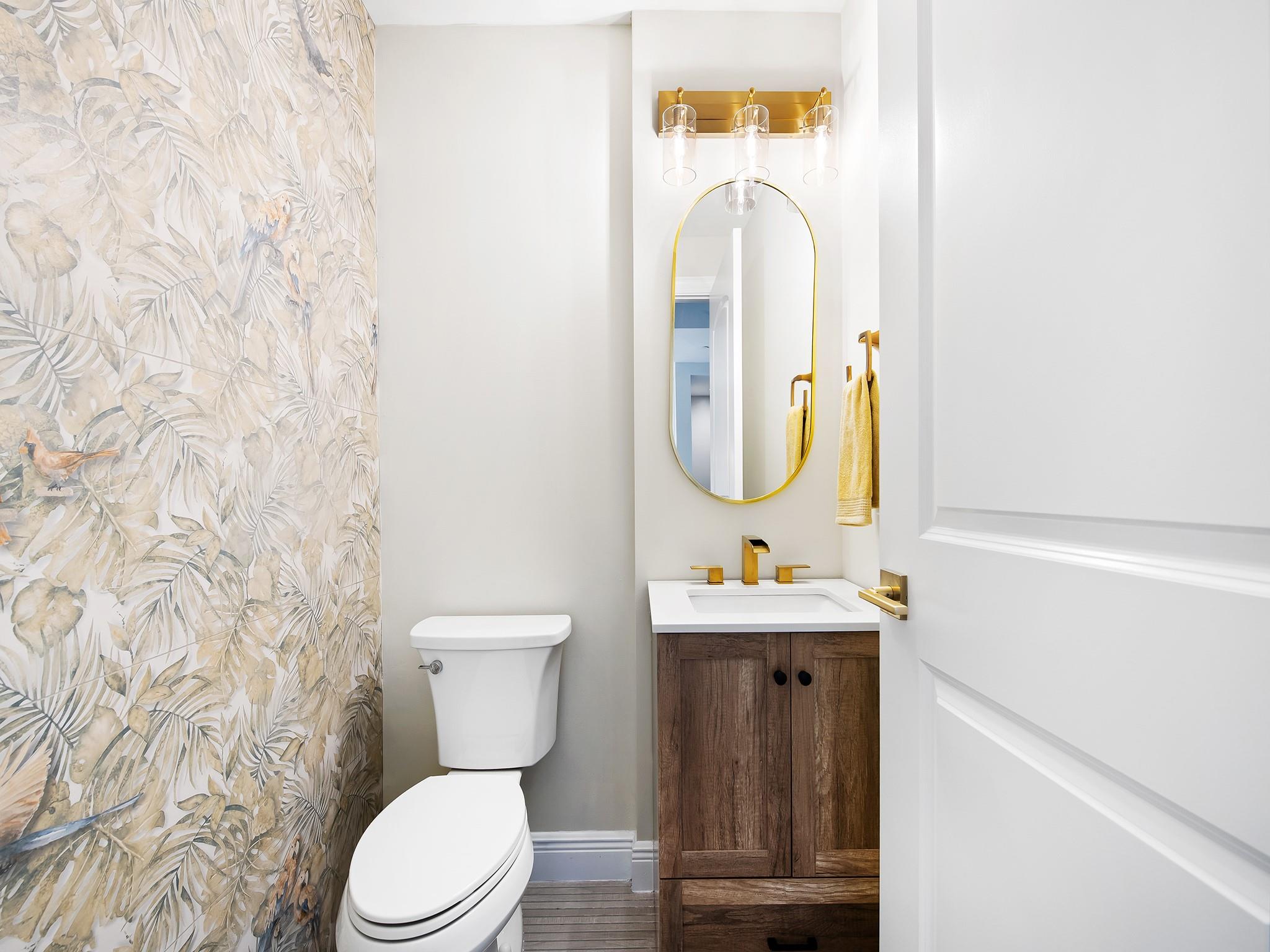 701 SE 16th Street 5