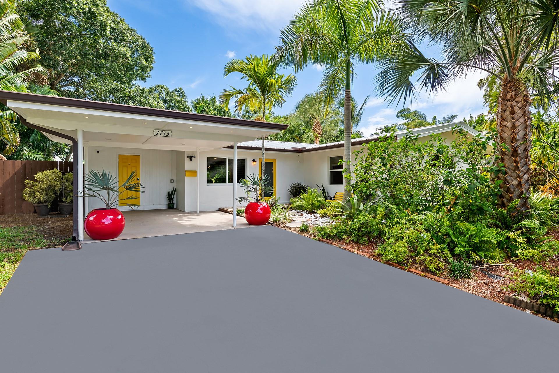 1713 SW 4th Ct