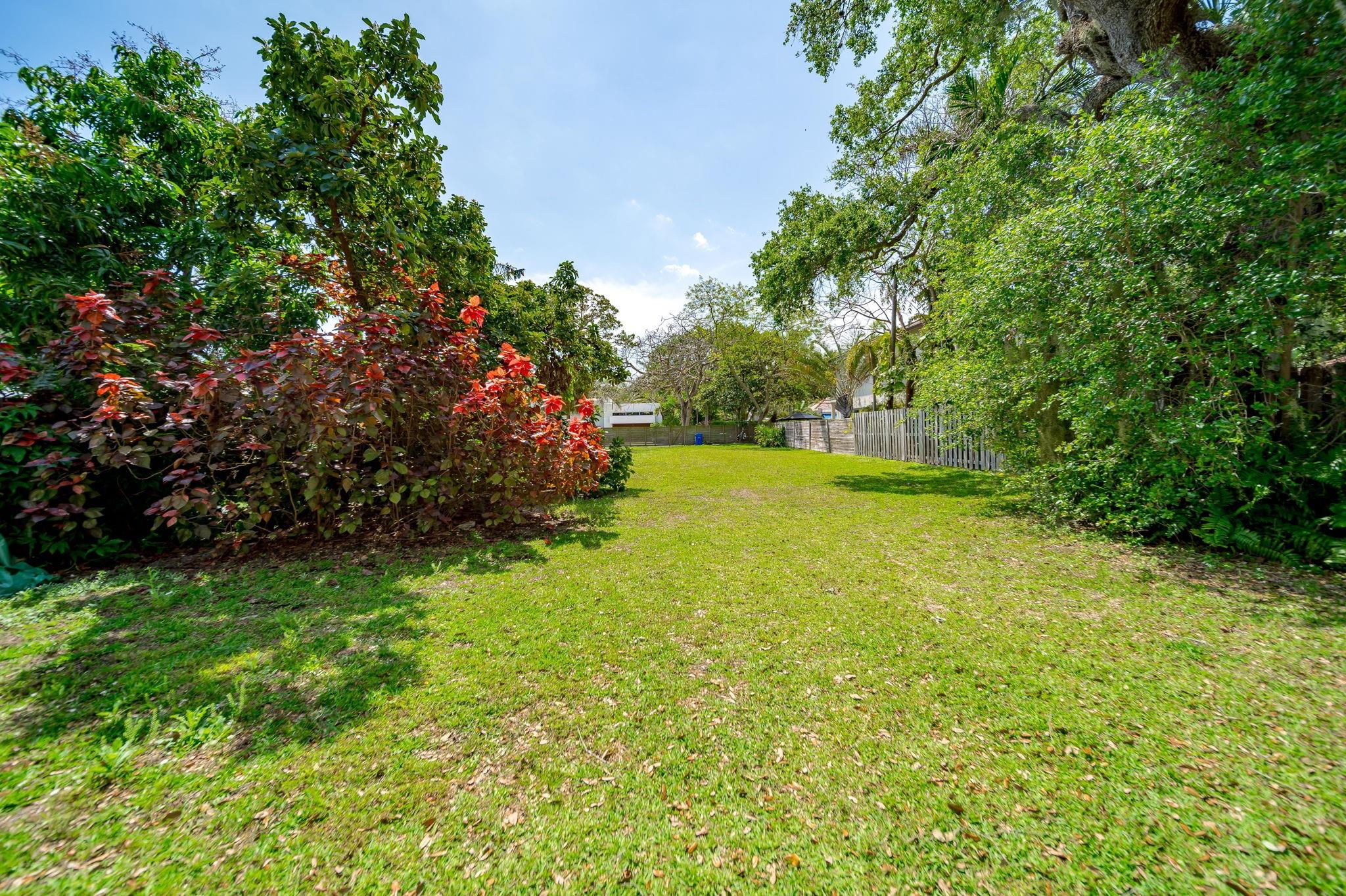 1609 SE 4th St