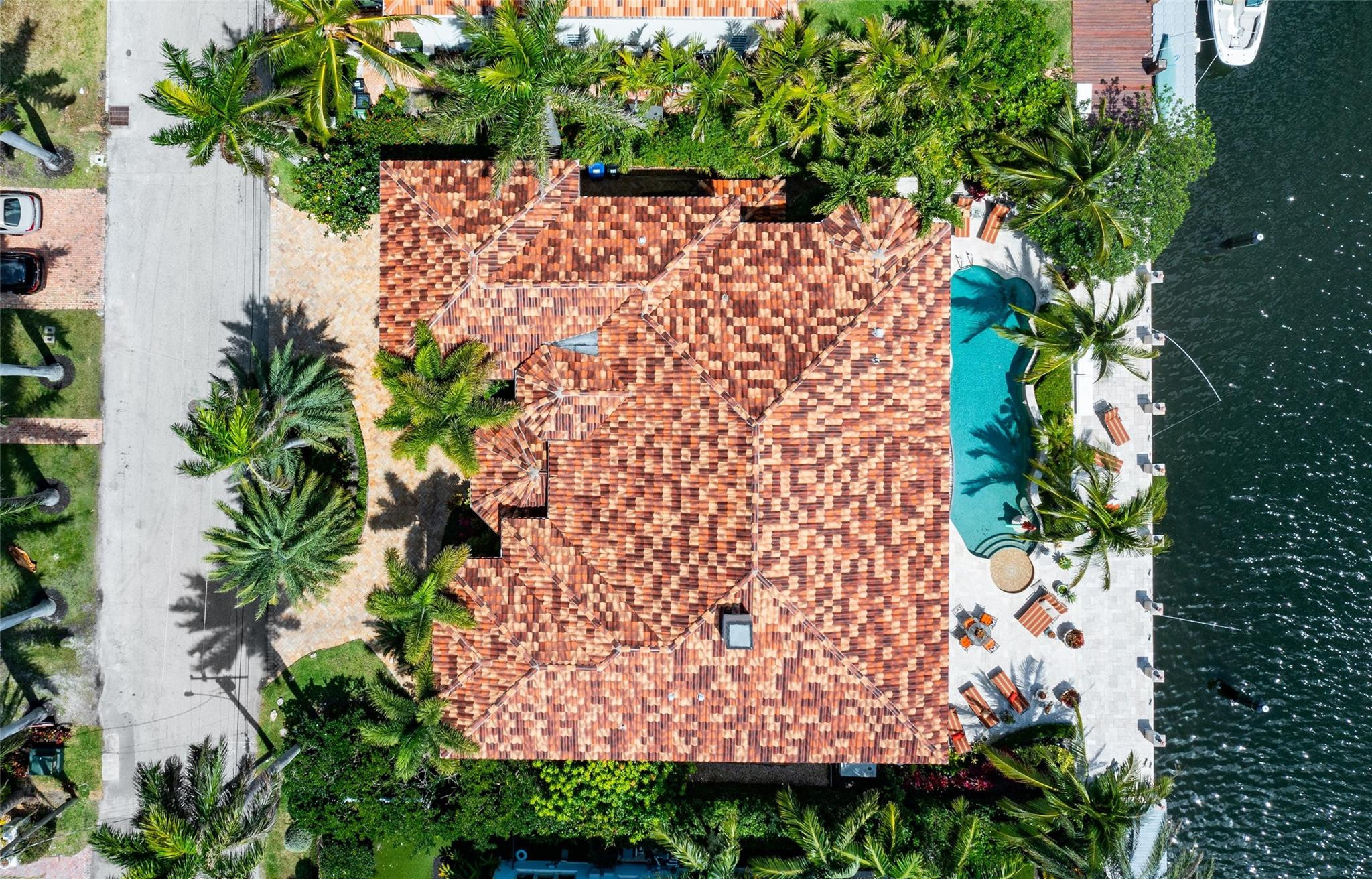 508 Isle Of Palms Dr