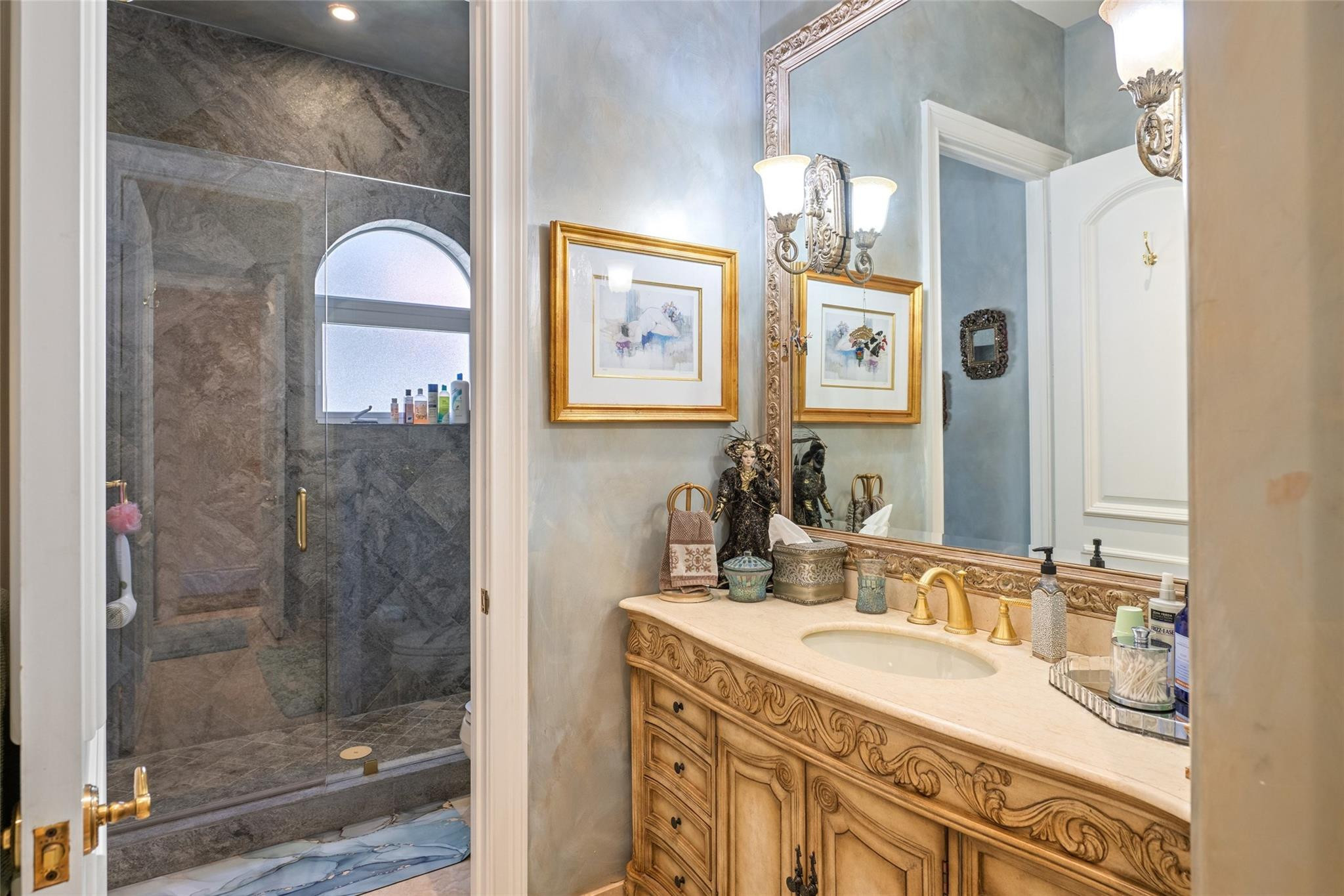 508 Isle Of Palms Dr