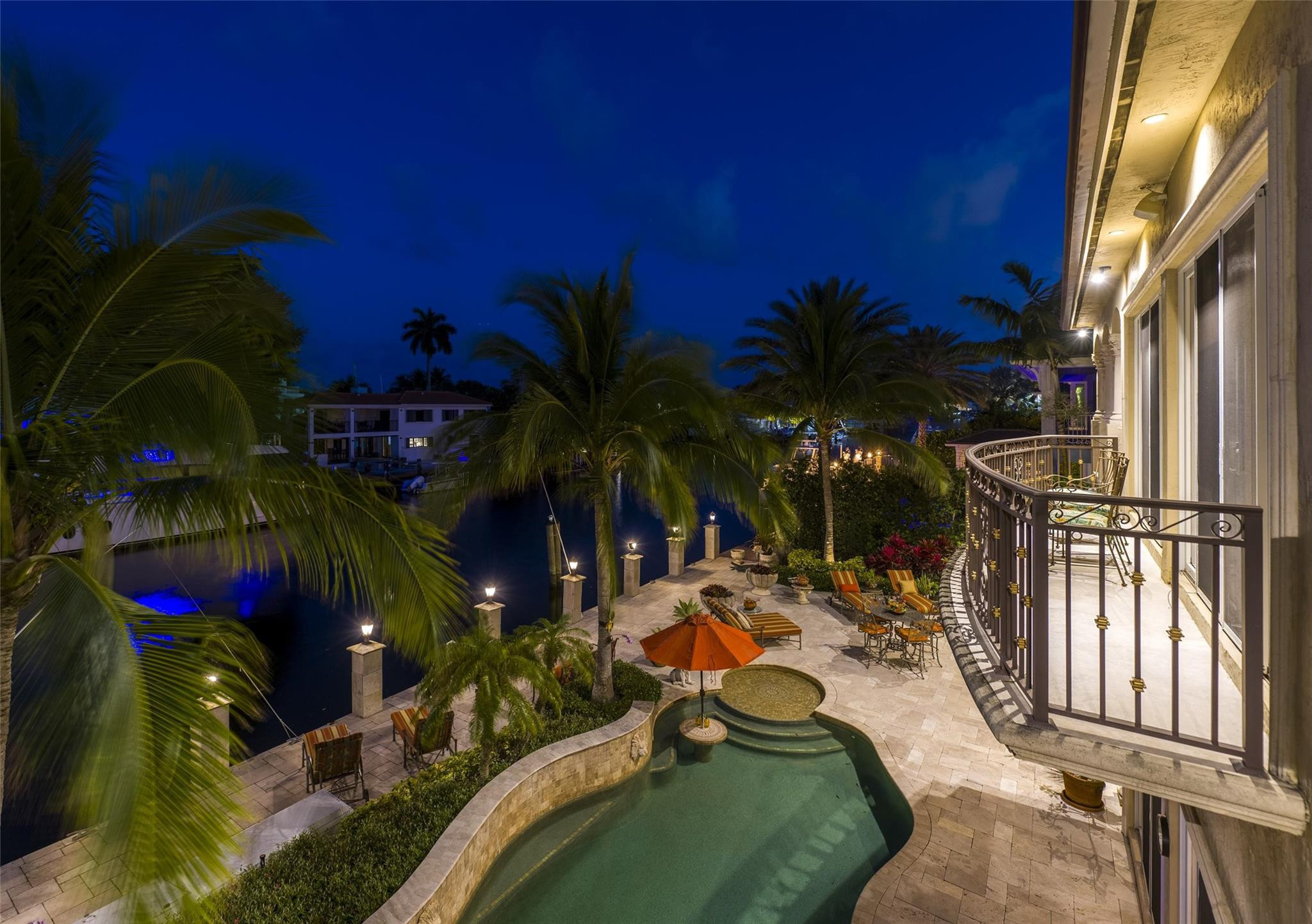 508 Isle Of Palms Dr