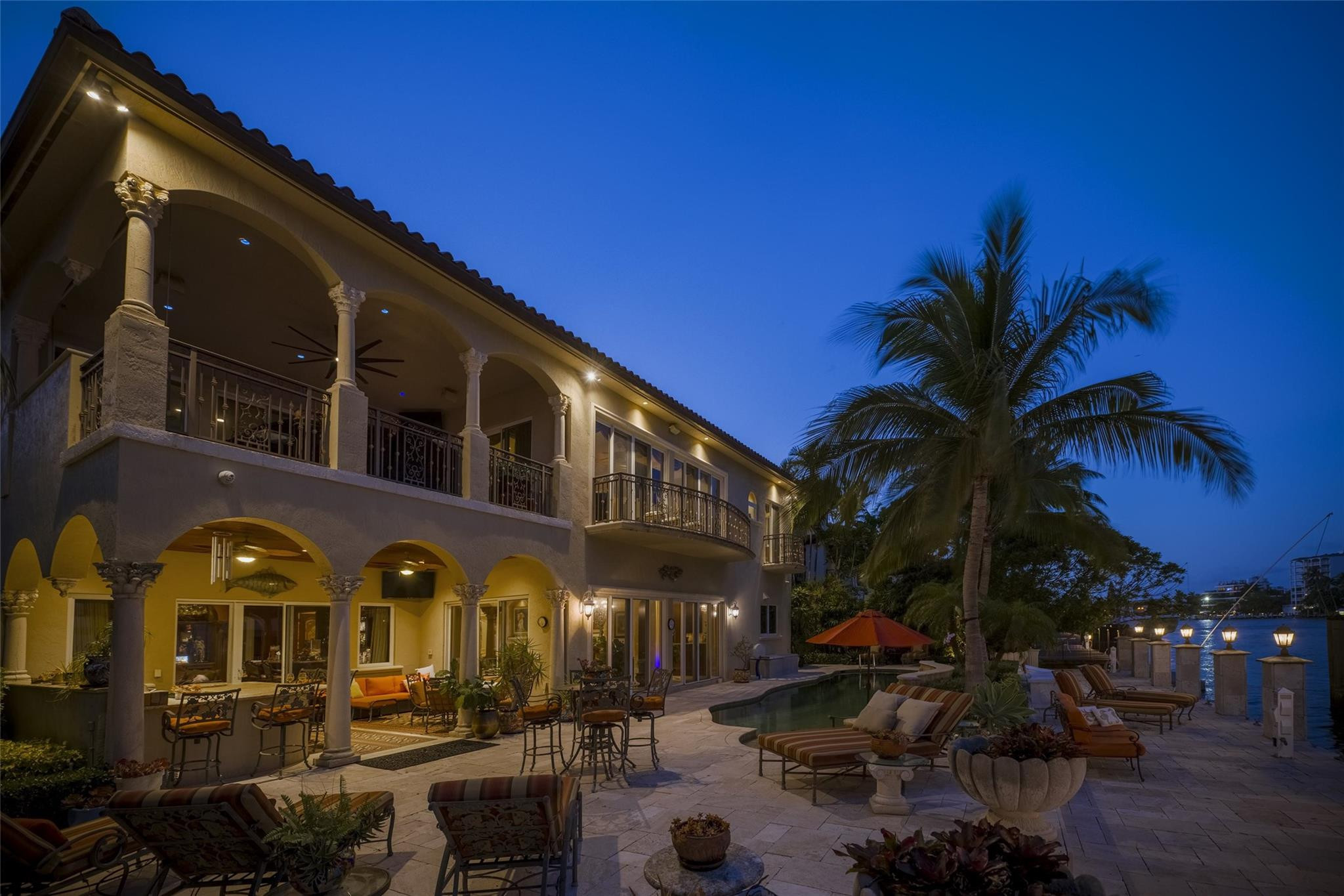 508 Isle Of Palms Dr