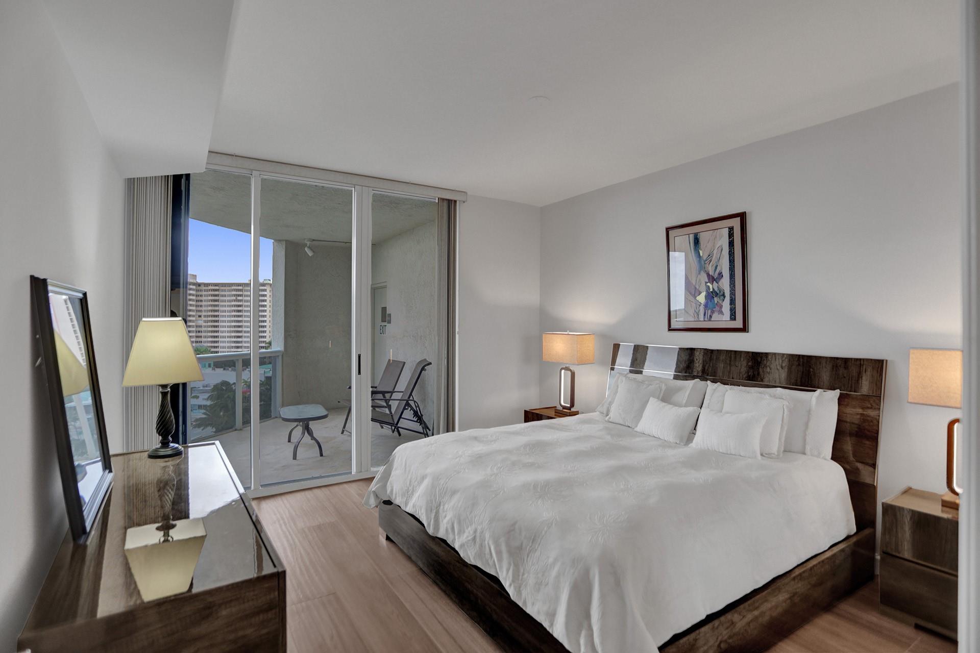 3100 N Ocean Blvd 808