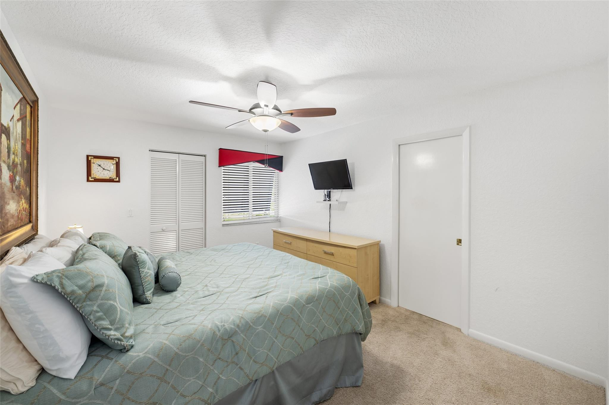 2651 NE 22nd Court