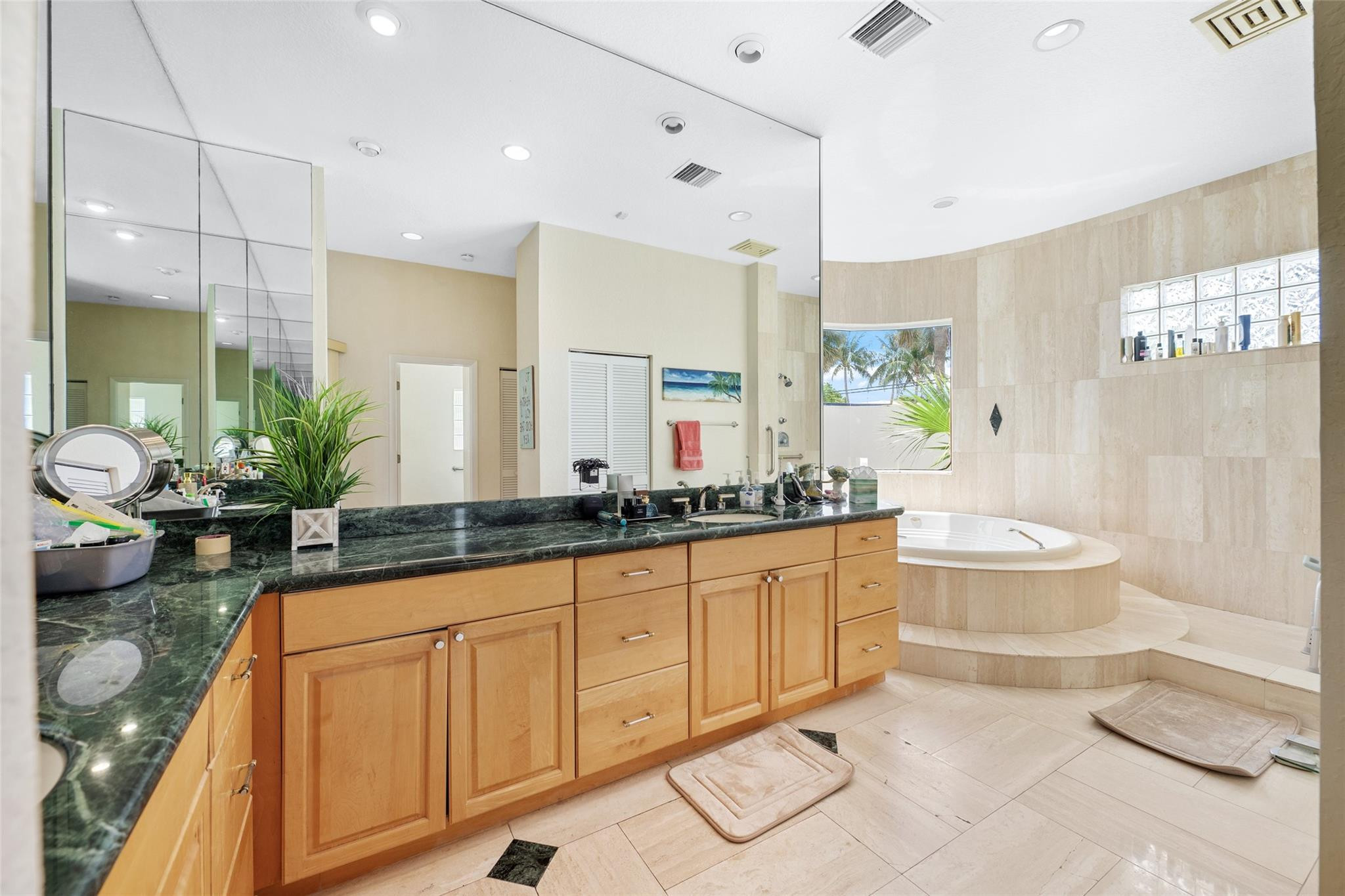 2651 NE 22nd Court