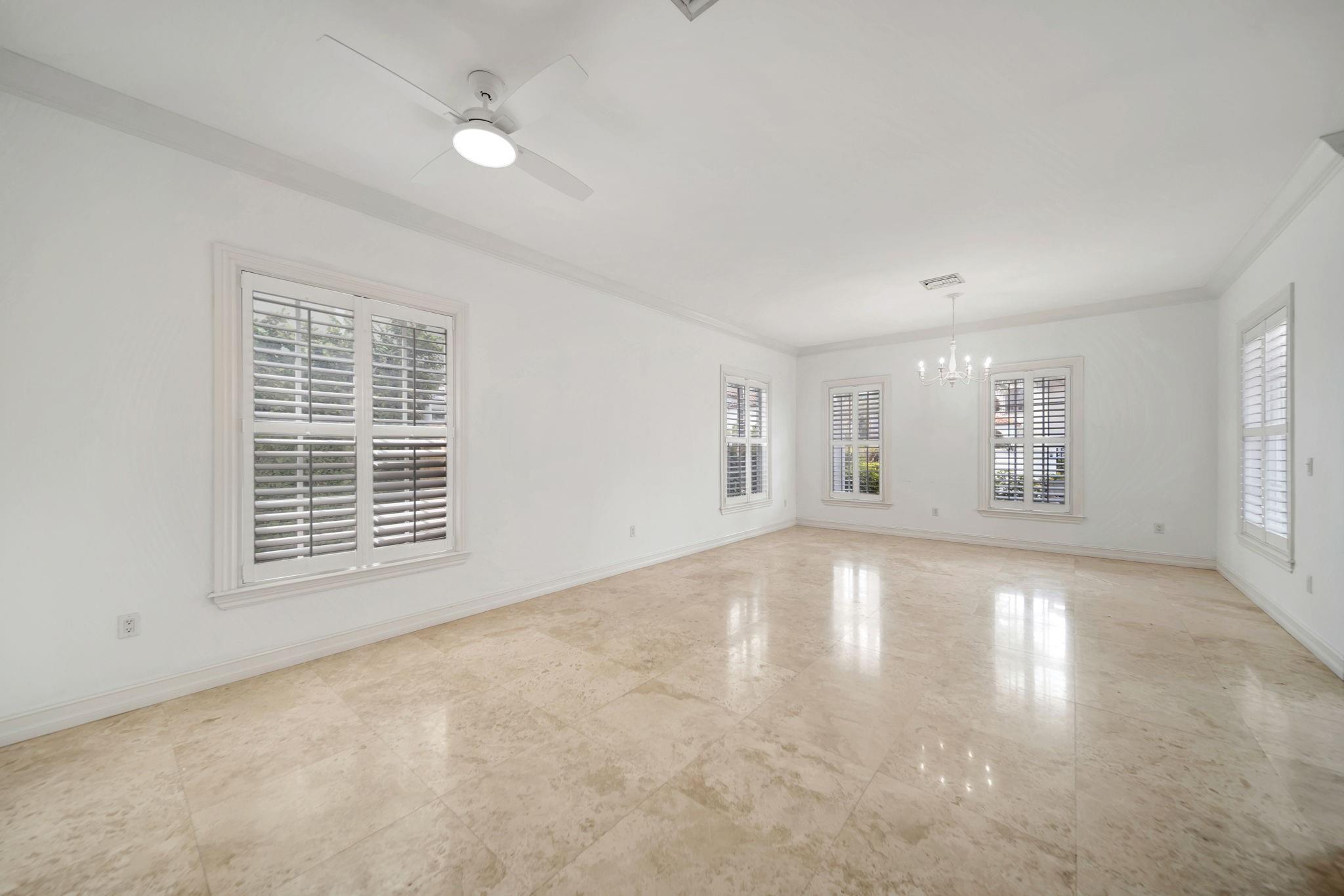 2626 Alamanda Ct