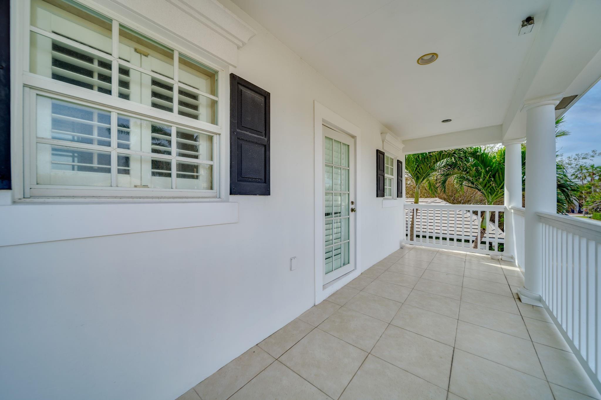 2626 Alamanda Ct