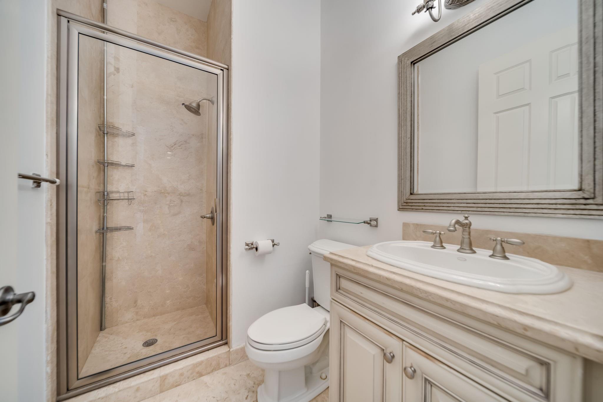 2626 Alamanda Ct