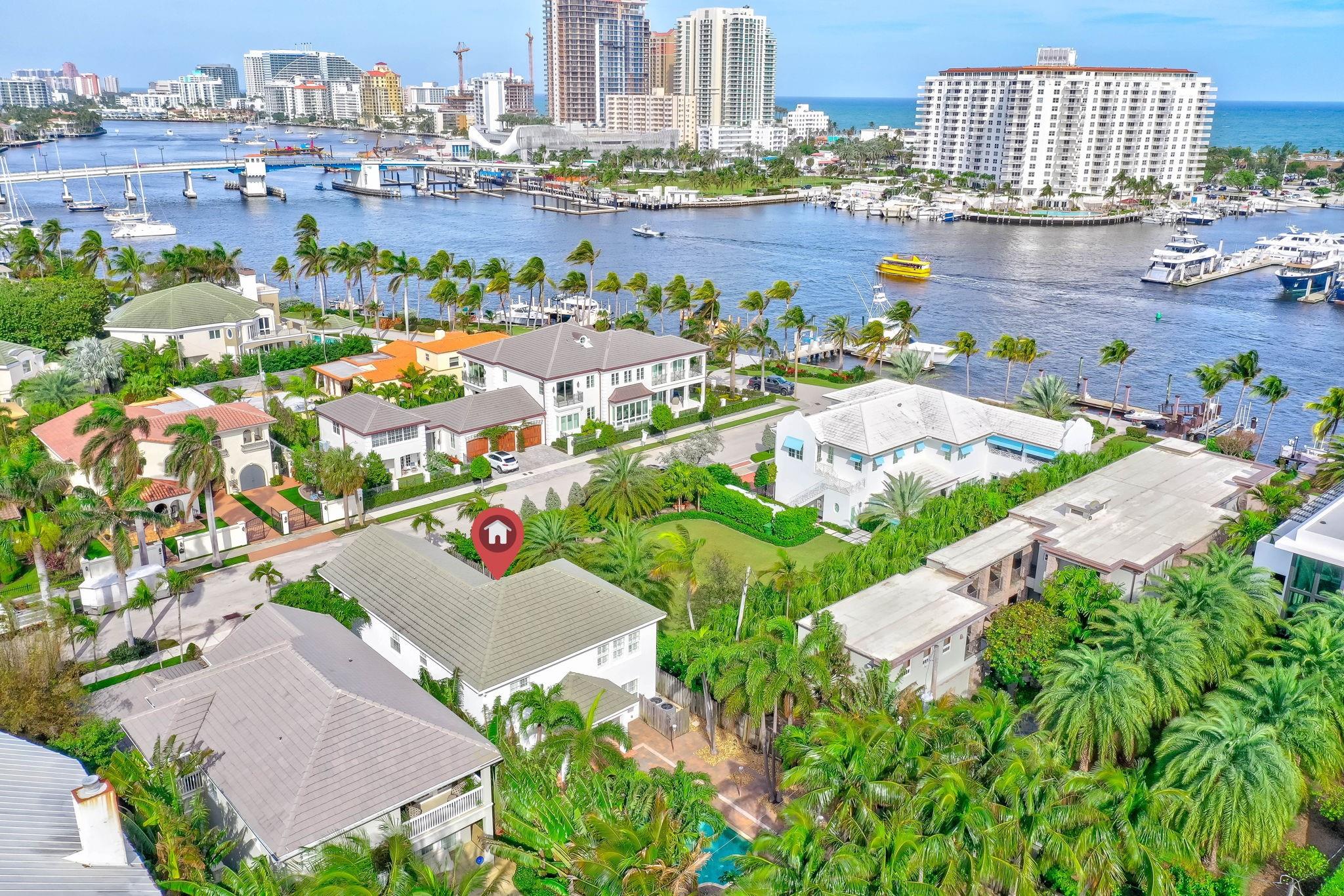 2626 Alamanda Ct