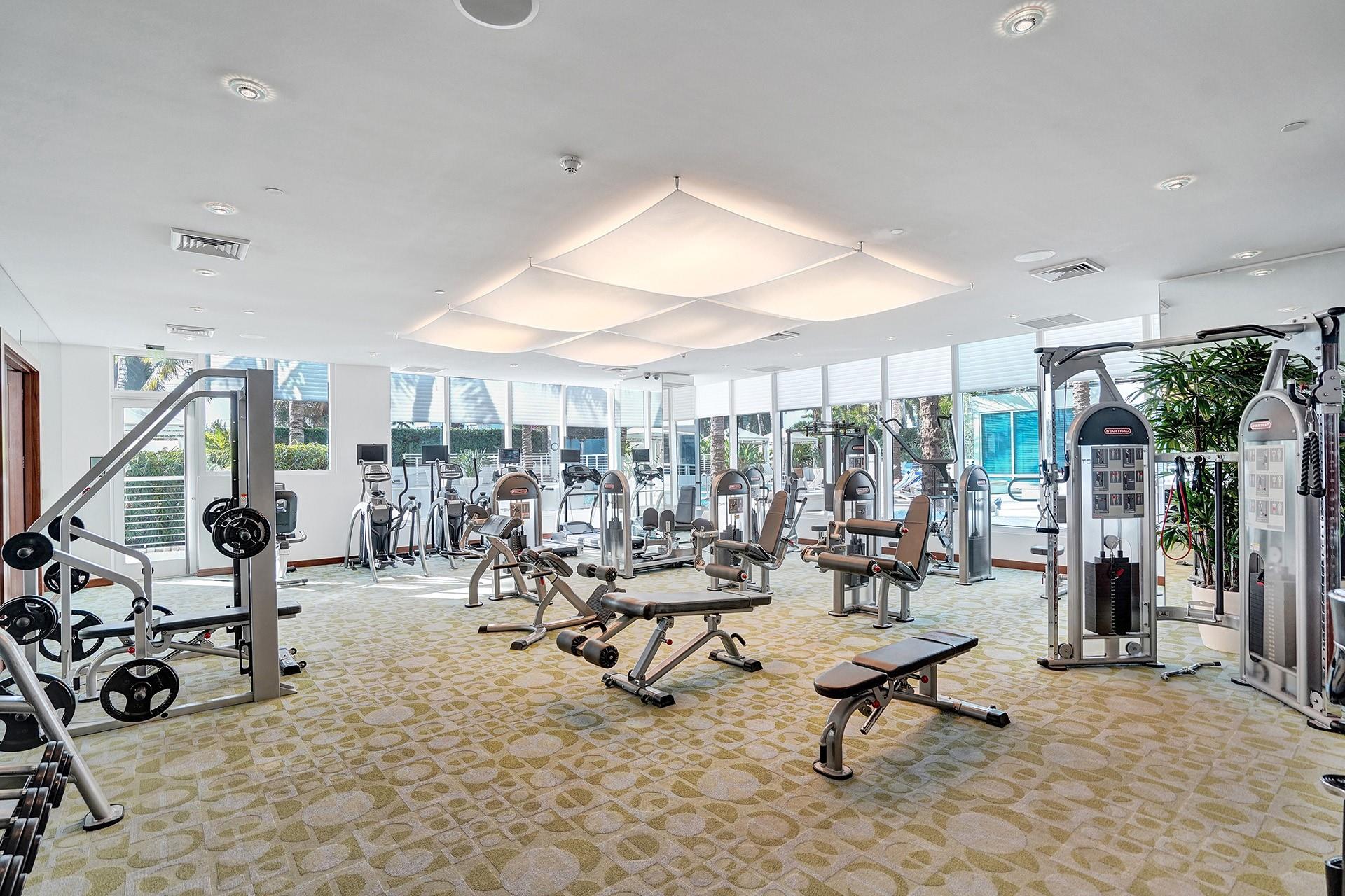 2831 N Ocean Blvd 905N