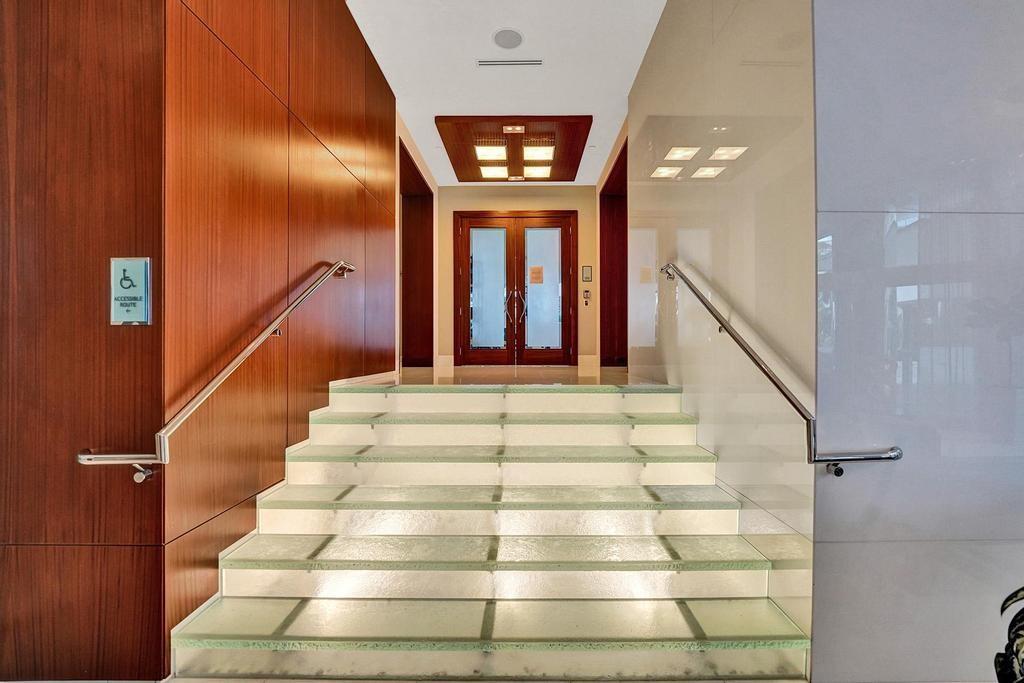 2831 N Ocean Blvd 905N