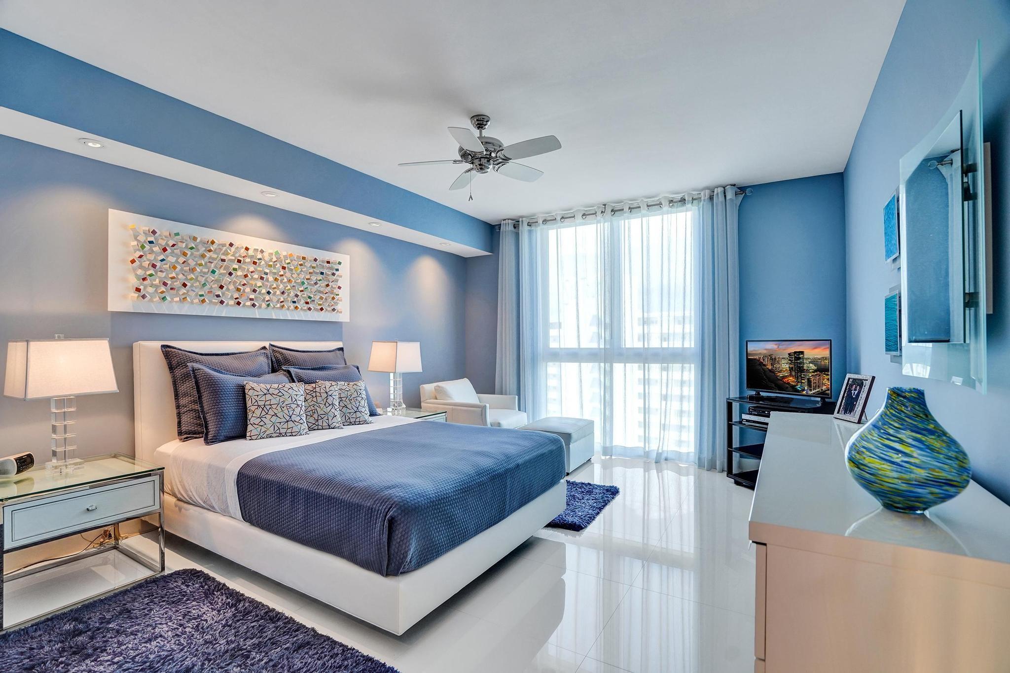 2831 N Ocean Blvd 905N