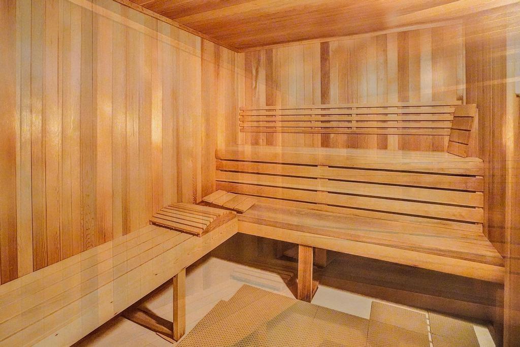 2831 N Ocean Blvd 905N