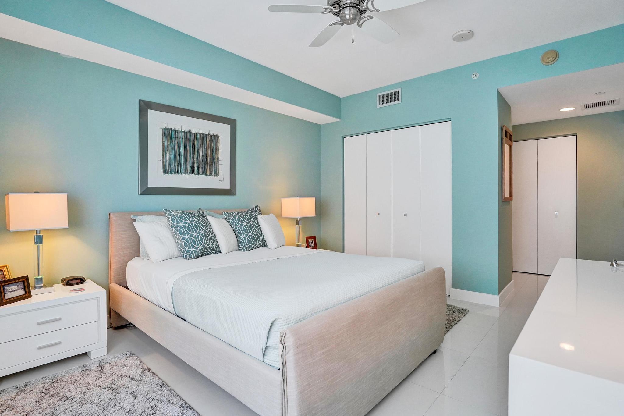 2831 N Ocean Blvd 905N