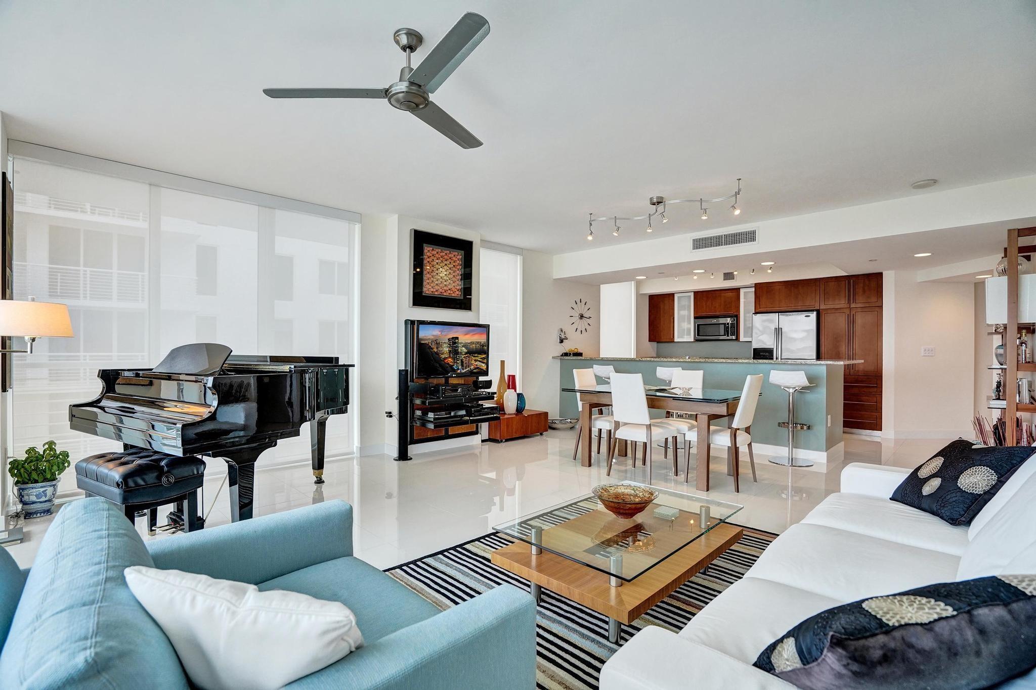 2831 N Ocean Blvd 905N