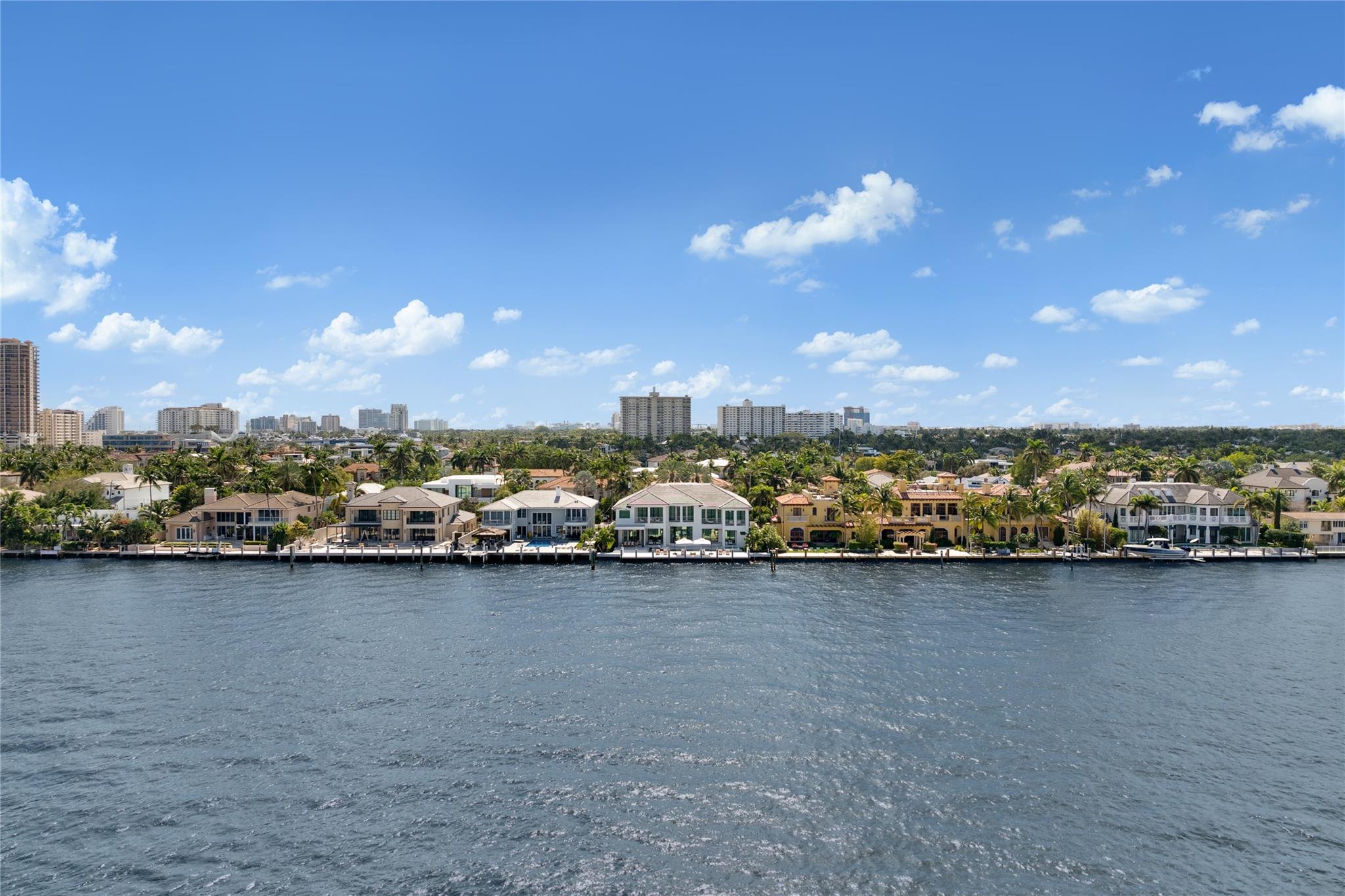 2519 Aqua Vista Blvd