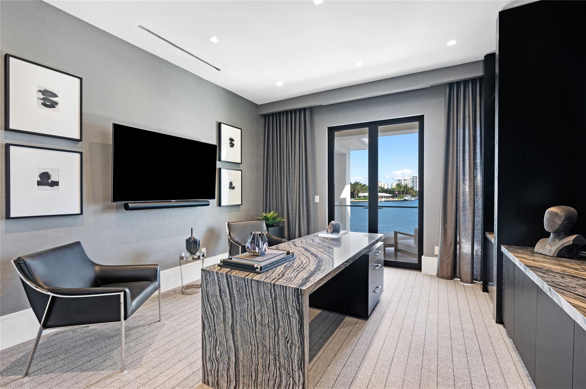 2519 Aqua Vista Blvd