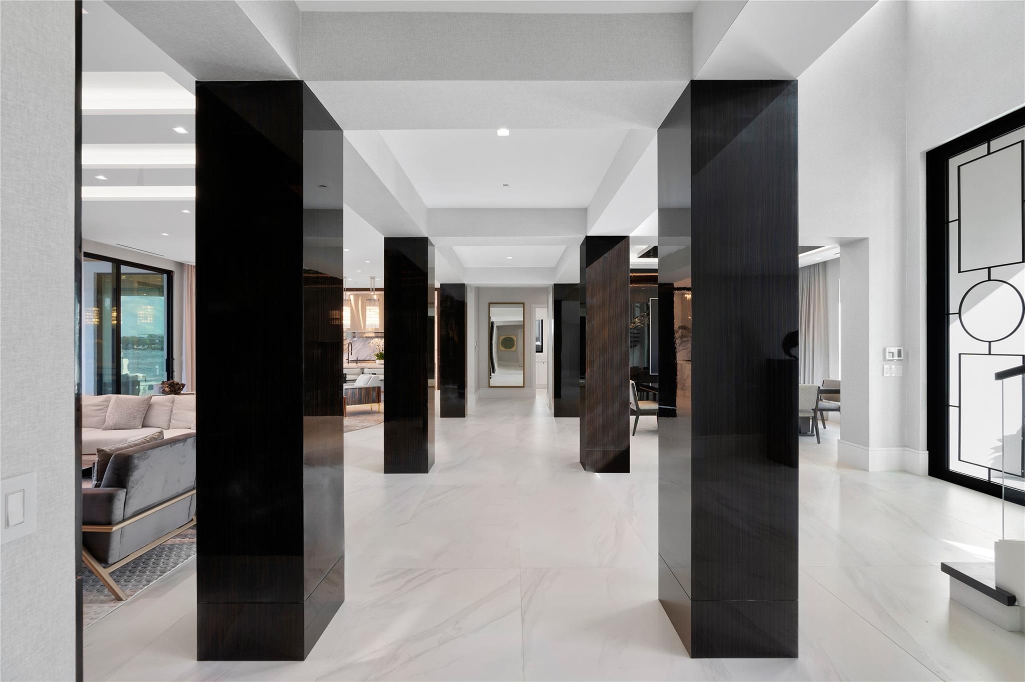 2519 Aqua Vista Blvd