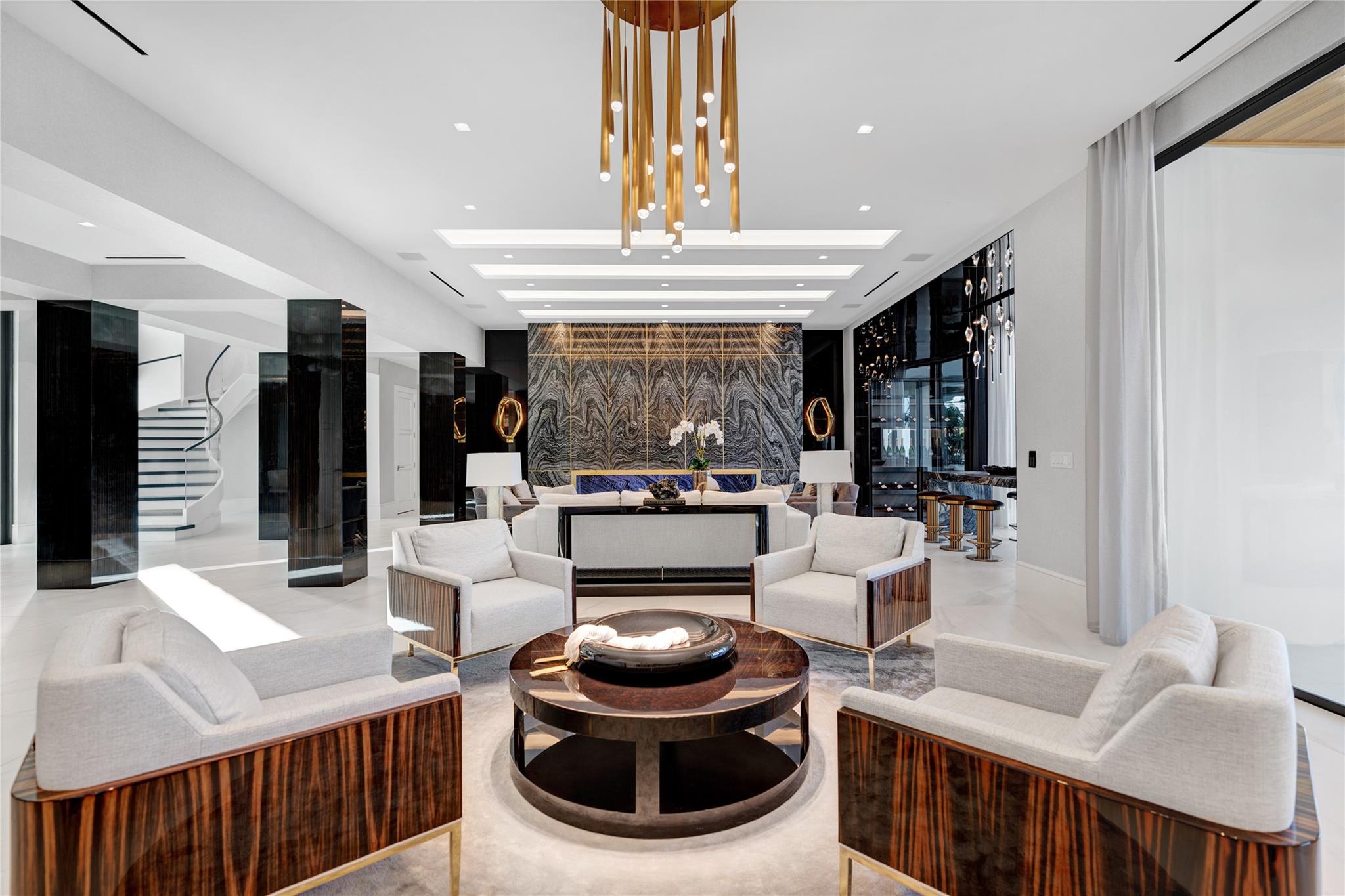 2519 Aqua Vista Blvd