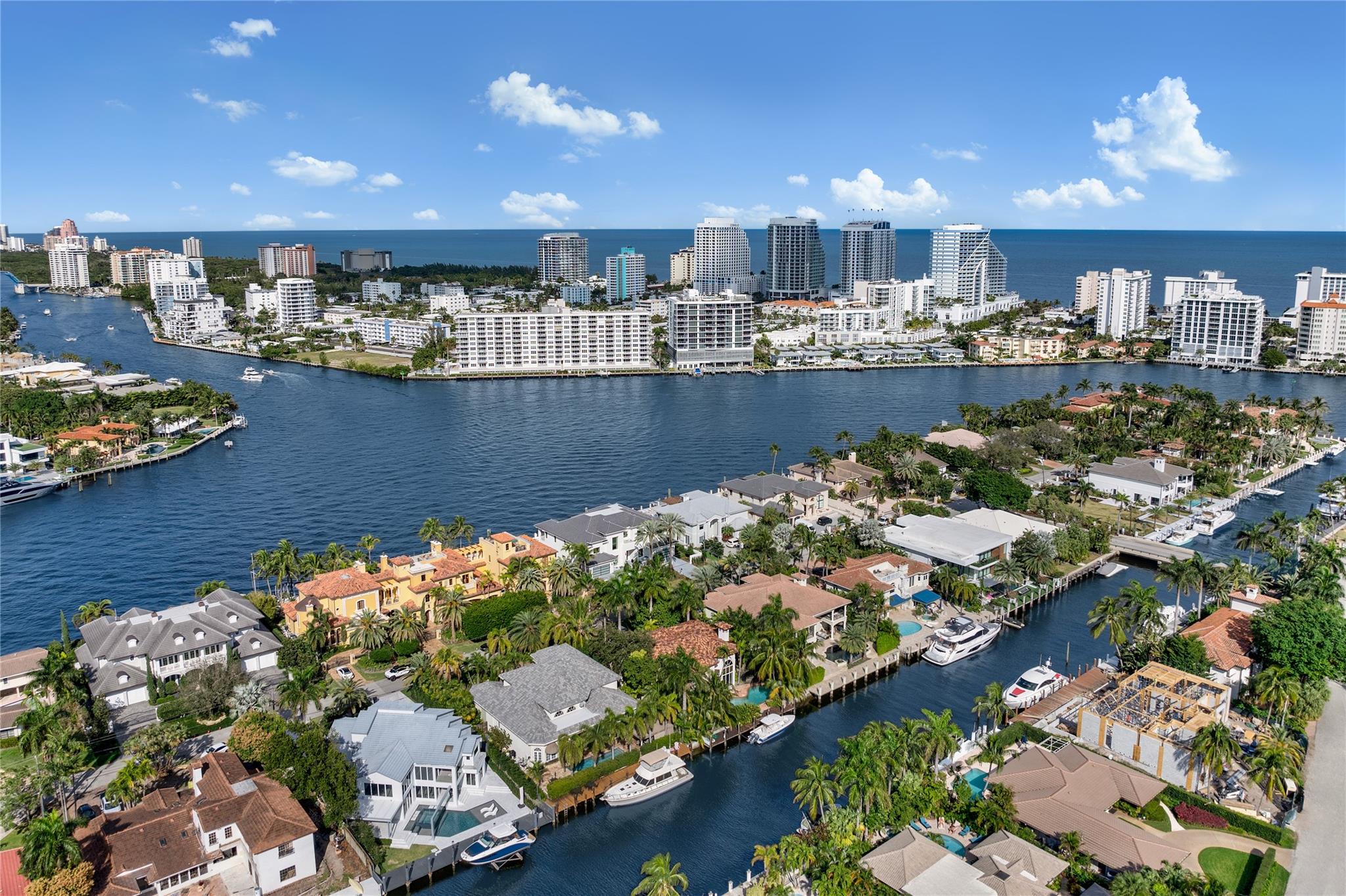 2519 Aqua Vista Blvd