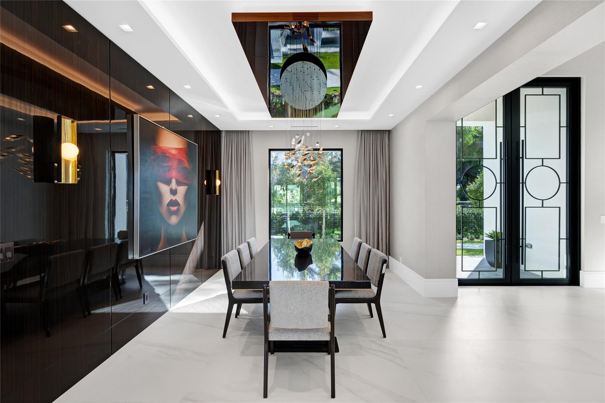 2519 Aqua Vista Blvd