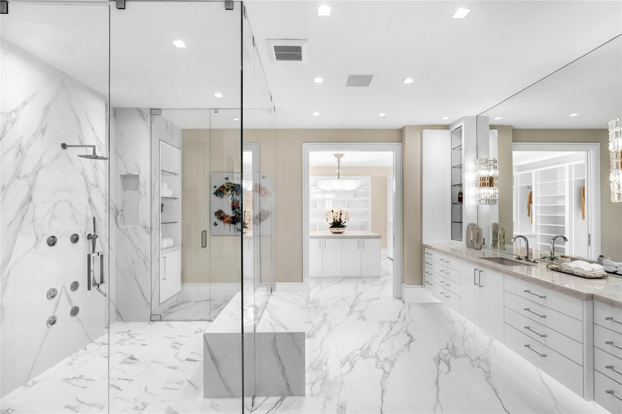 2519 Aqua Vista Blvd