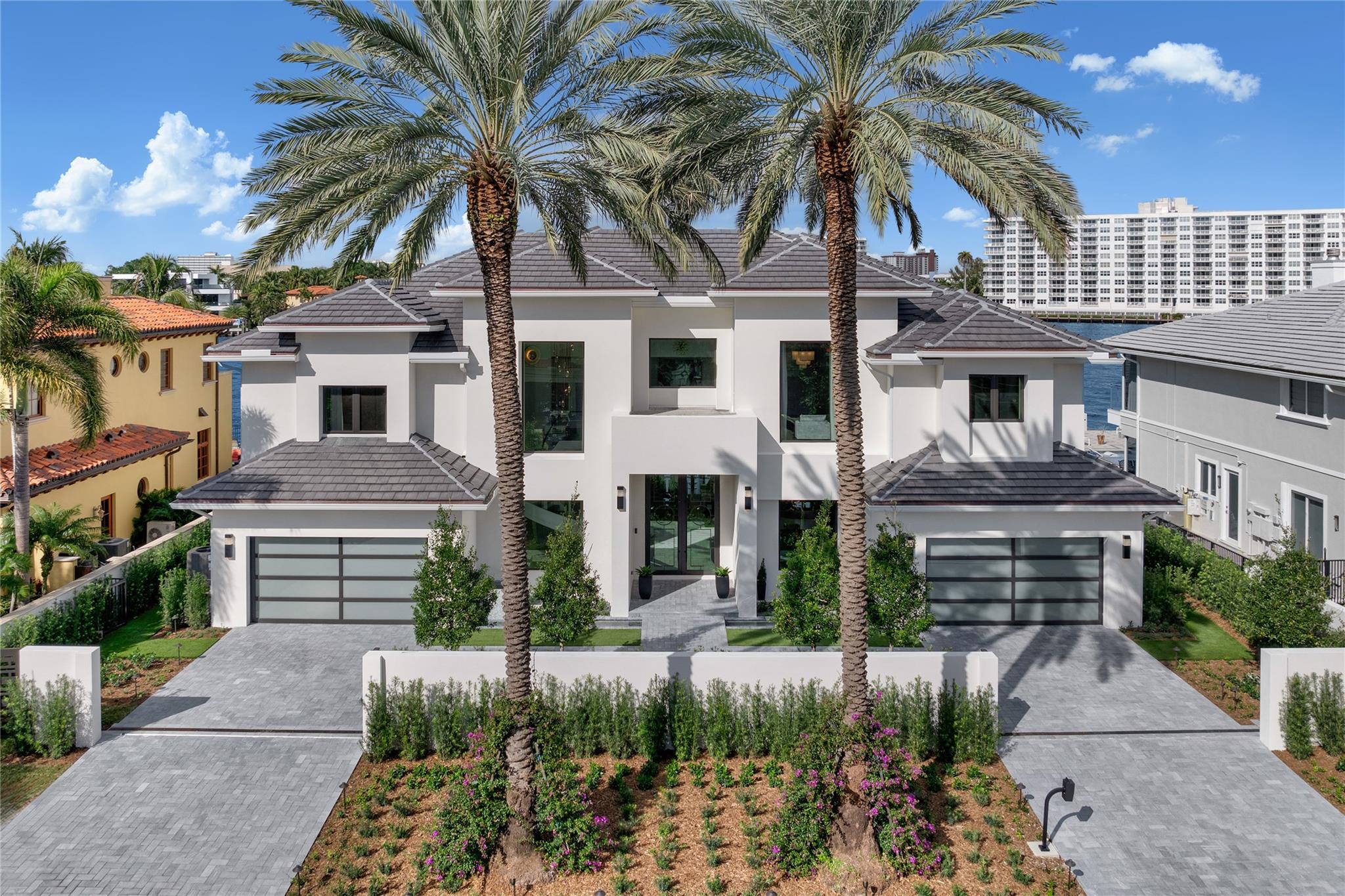 2519 Aqua Vista Blvd