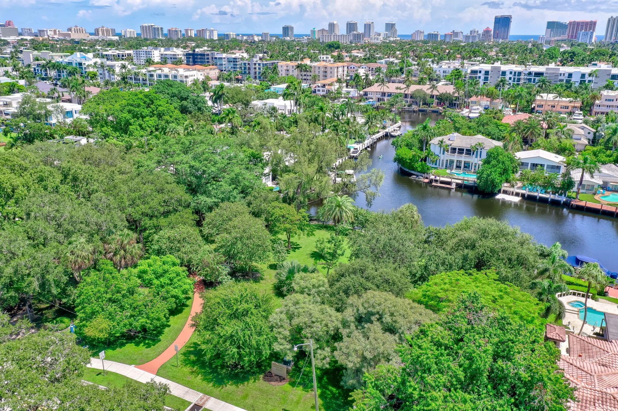 1701 E Broward Blvd