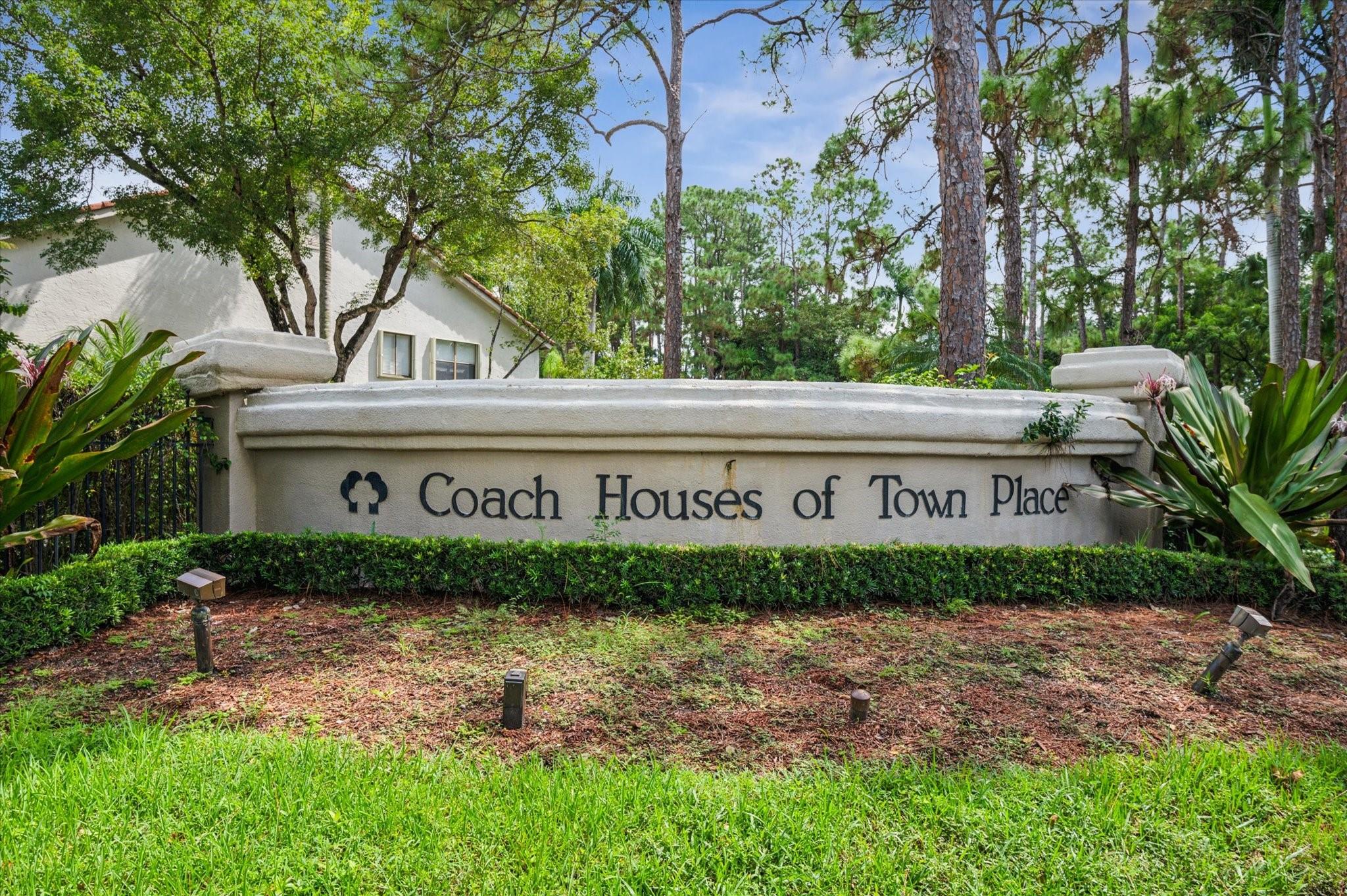 5750 Coach House Cir