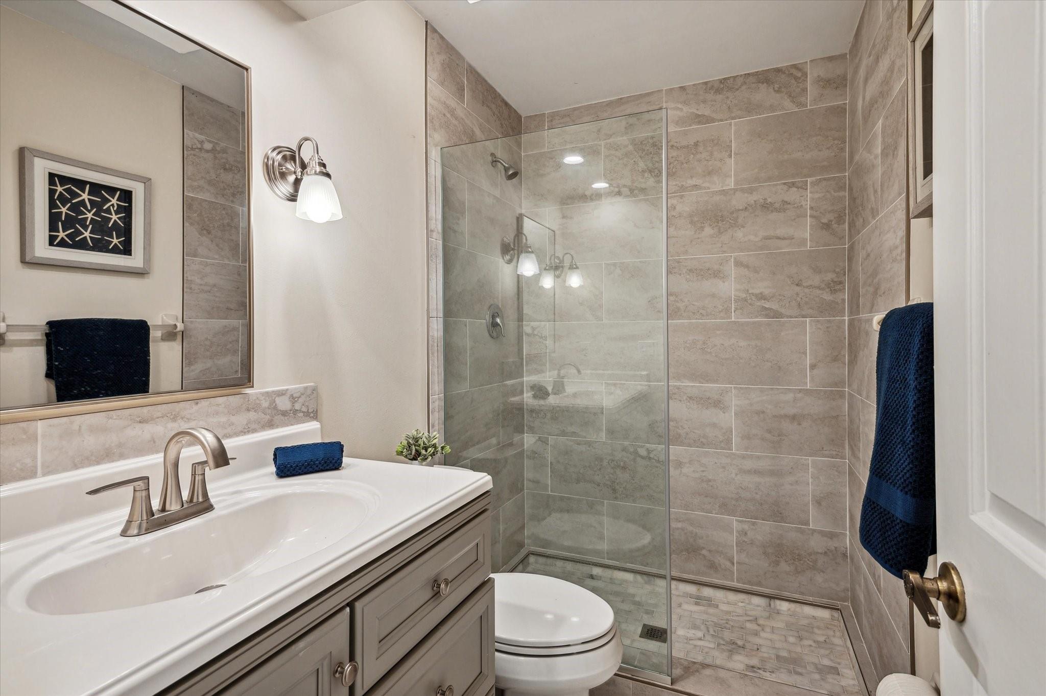 5750 Coach House Cir