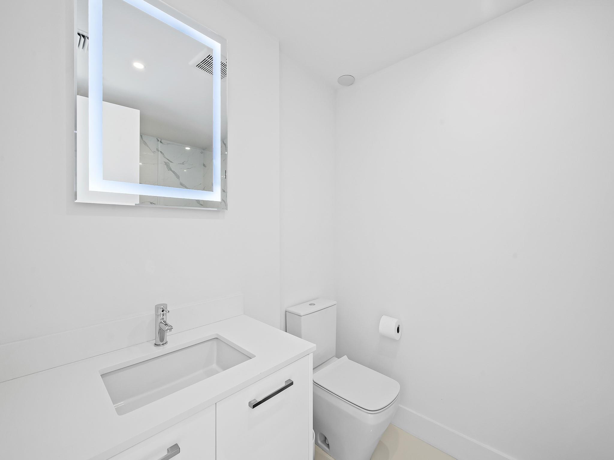 133 Isle of Venice Dr 301