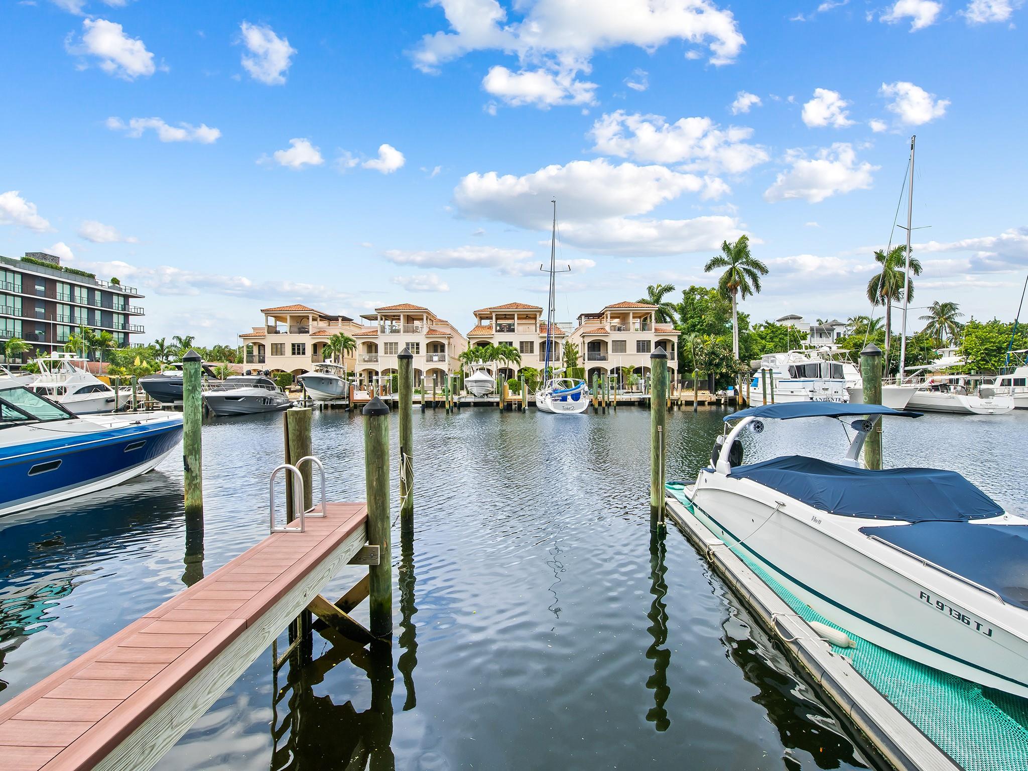 133 Isle of Venice Dr 301