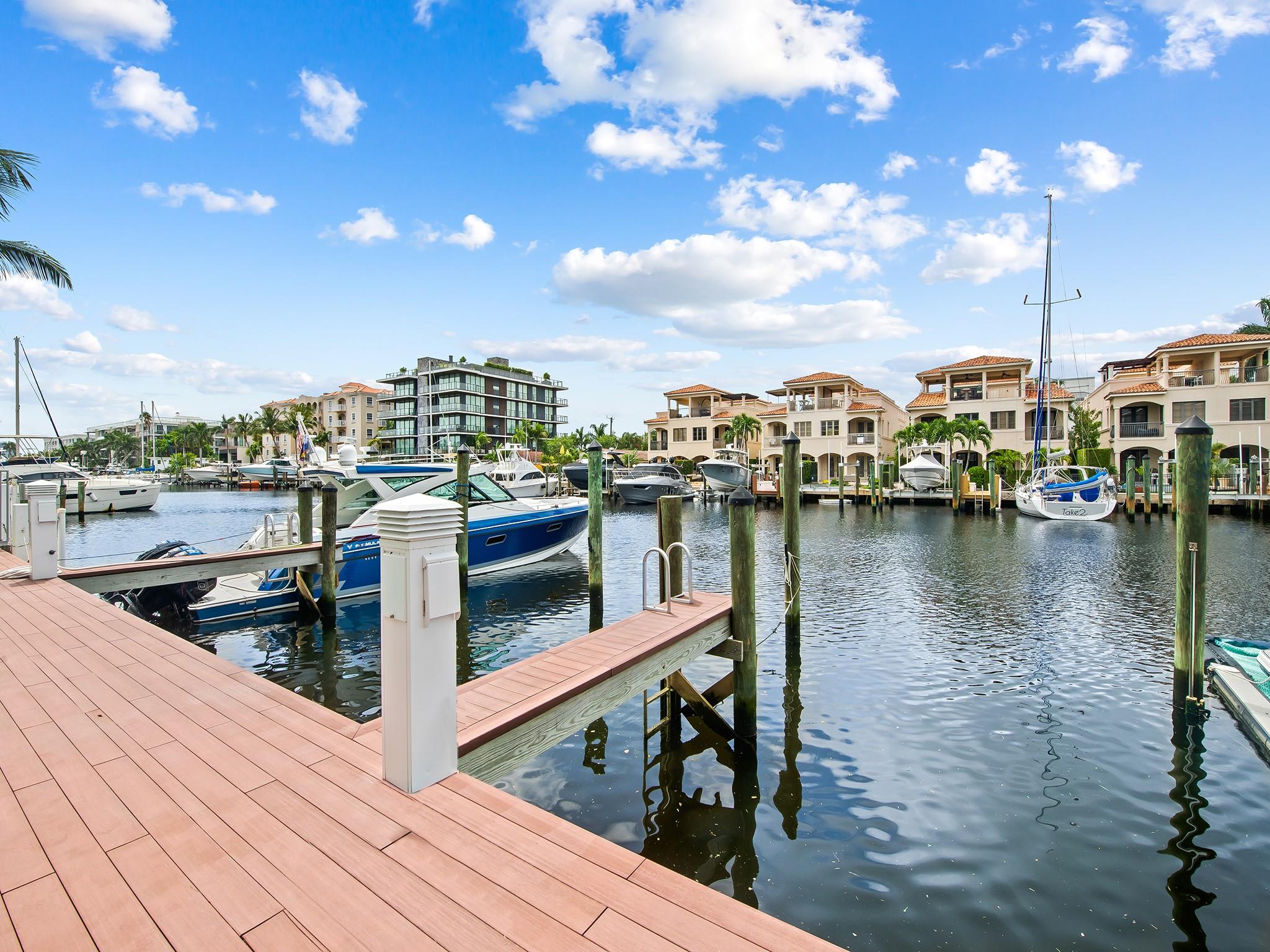 133 Isle of Venice Dr 301