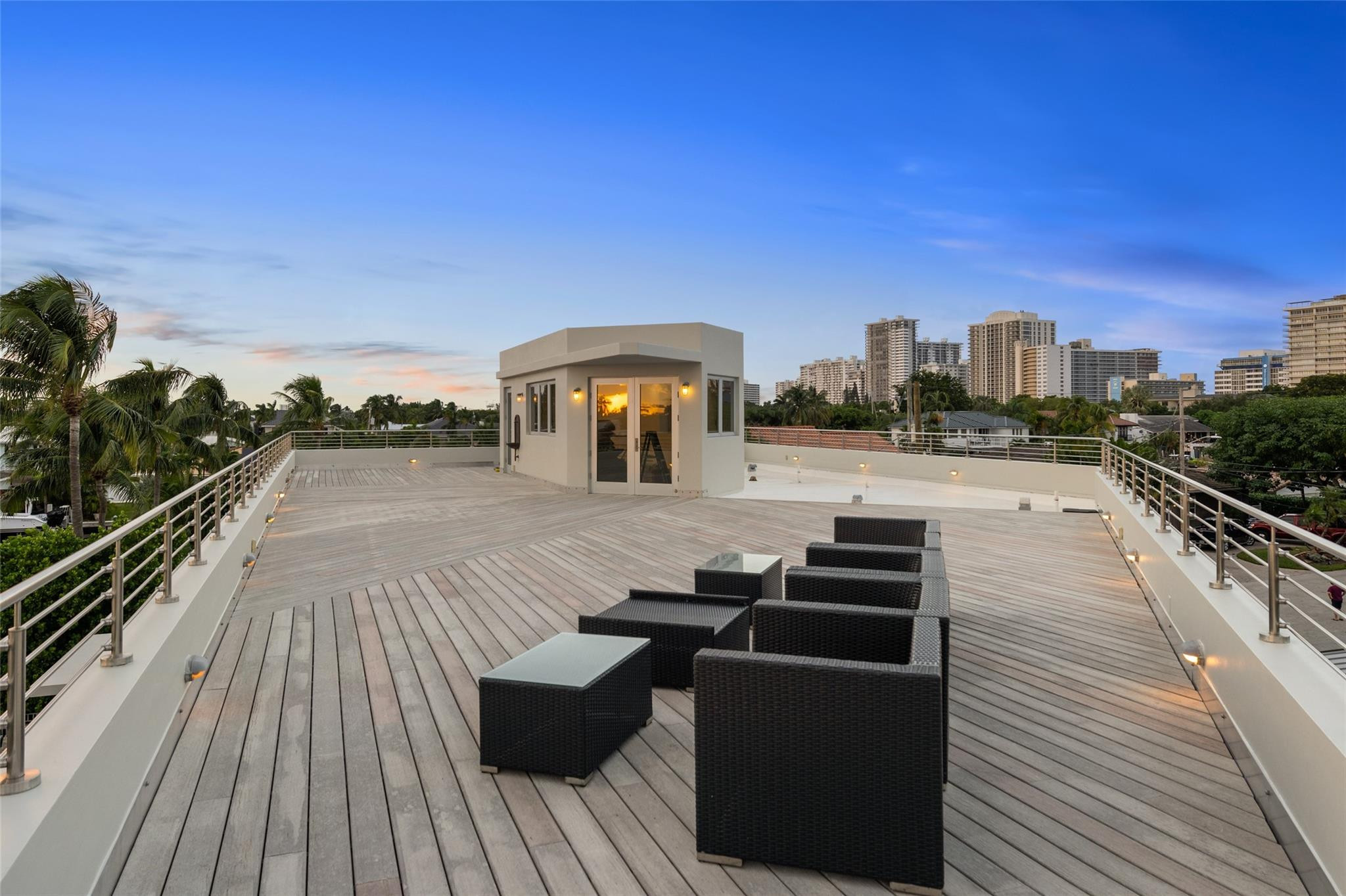 3300 NE 39th Street