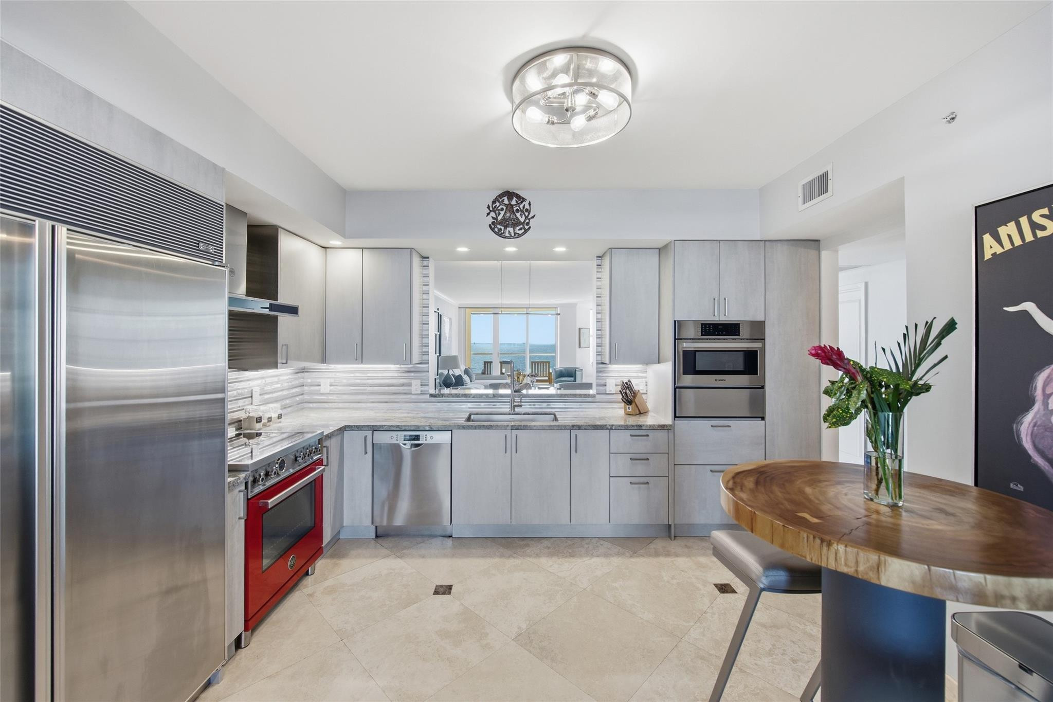 2110 N Ocean Boulevard 9D