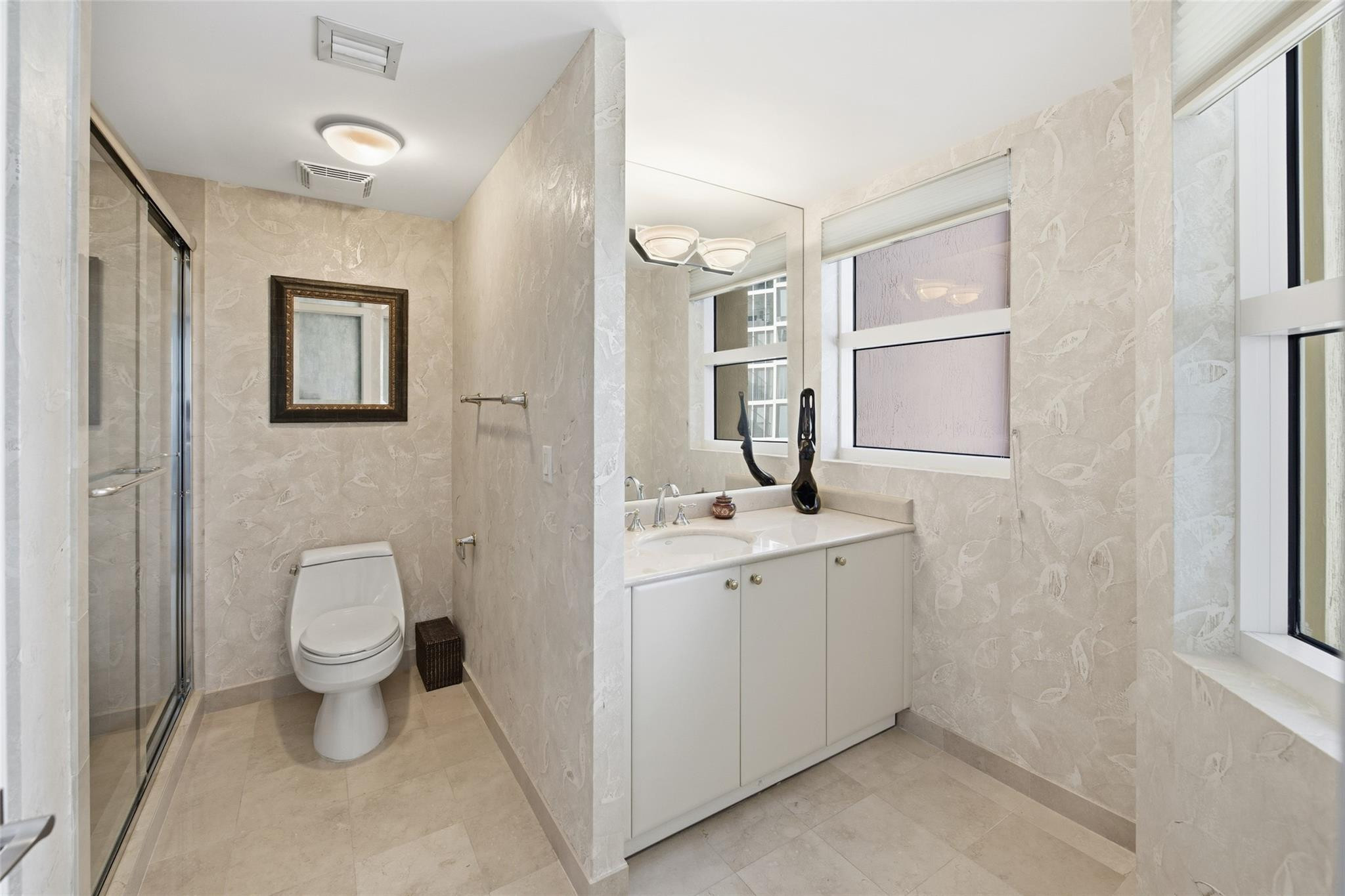 2110 N Ocean Boulevard 9D