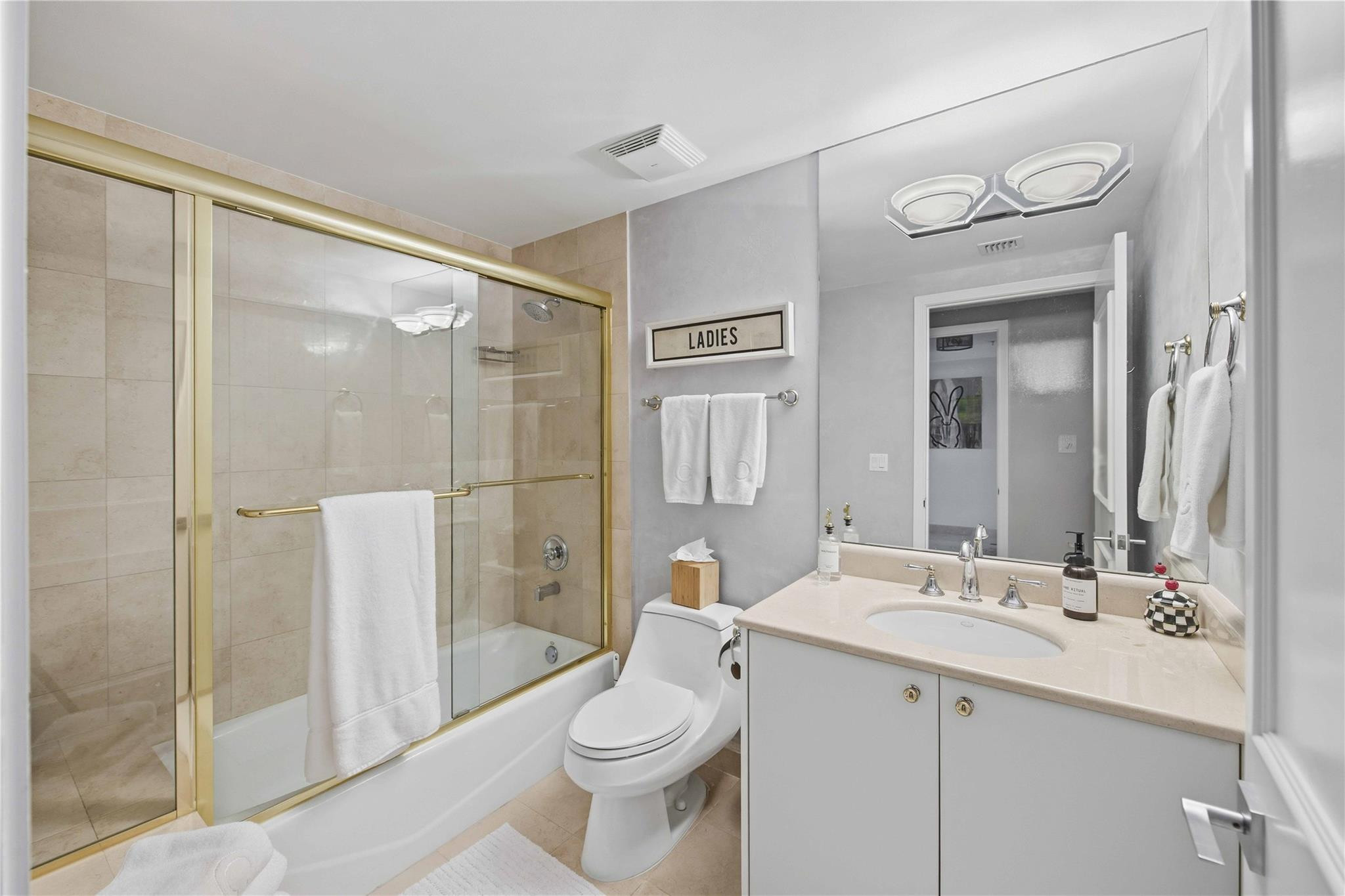 2110 N Ocean Boulevard 9D