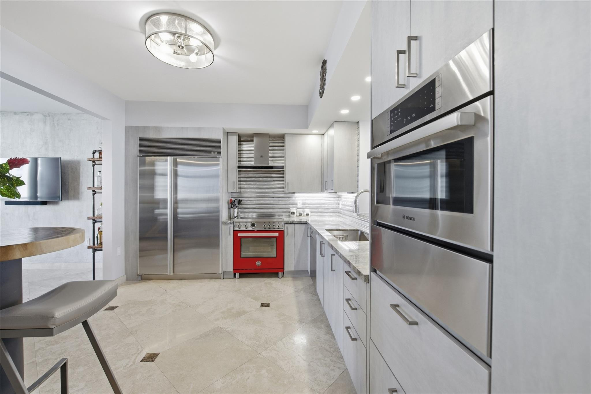 2110 N Ocean Boulevard 9D