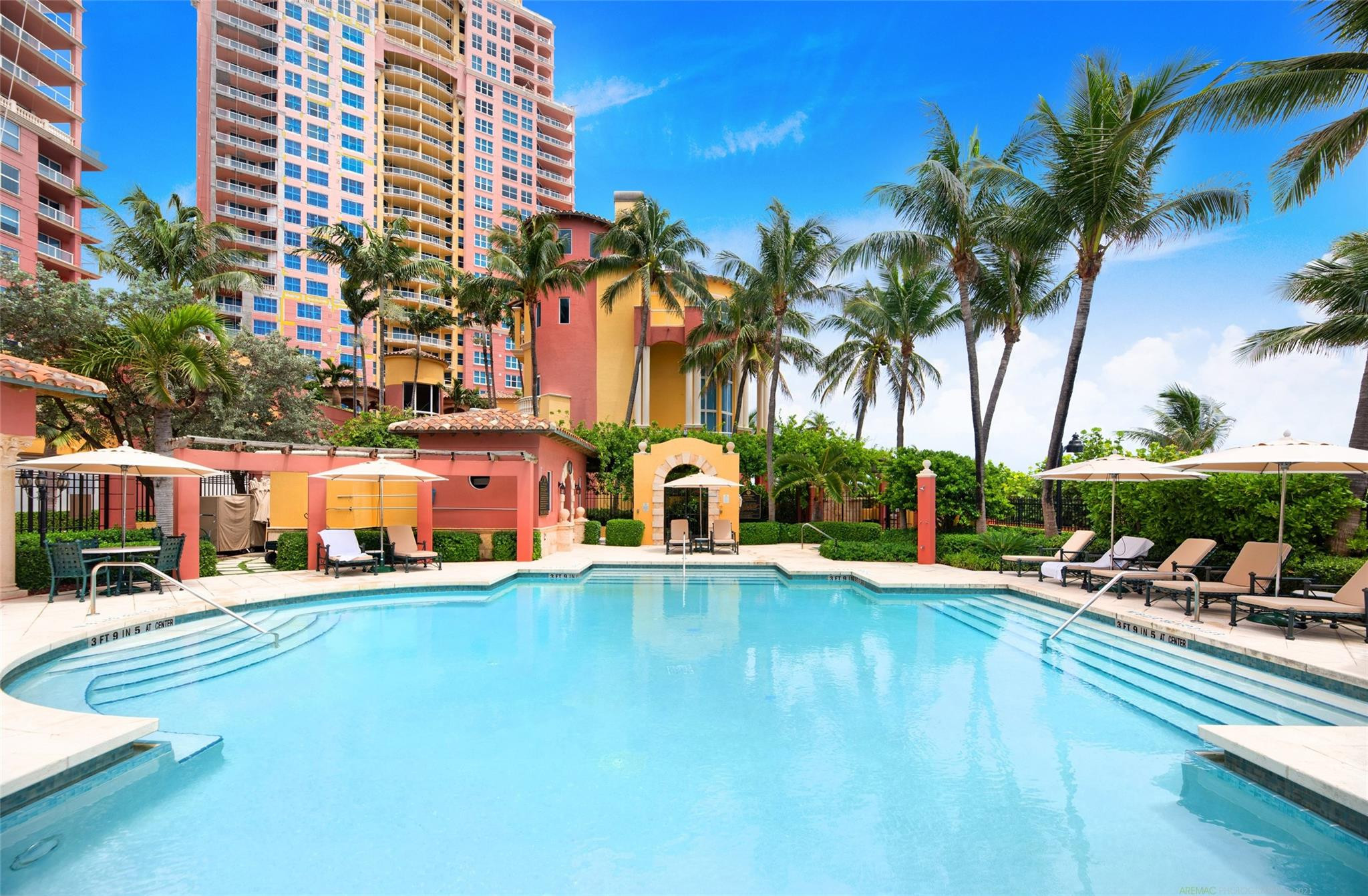2110 N Ocean Boulevard 9D