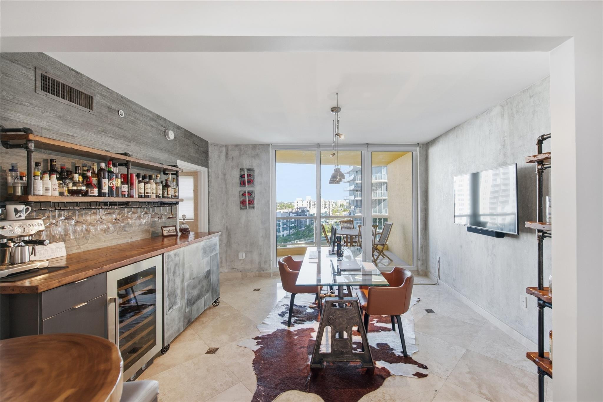 2110 N Ocean Boulevard 9D
