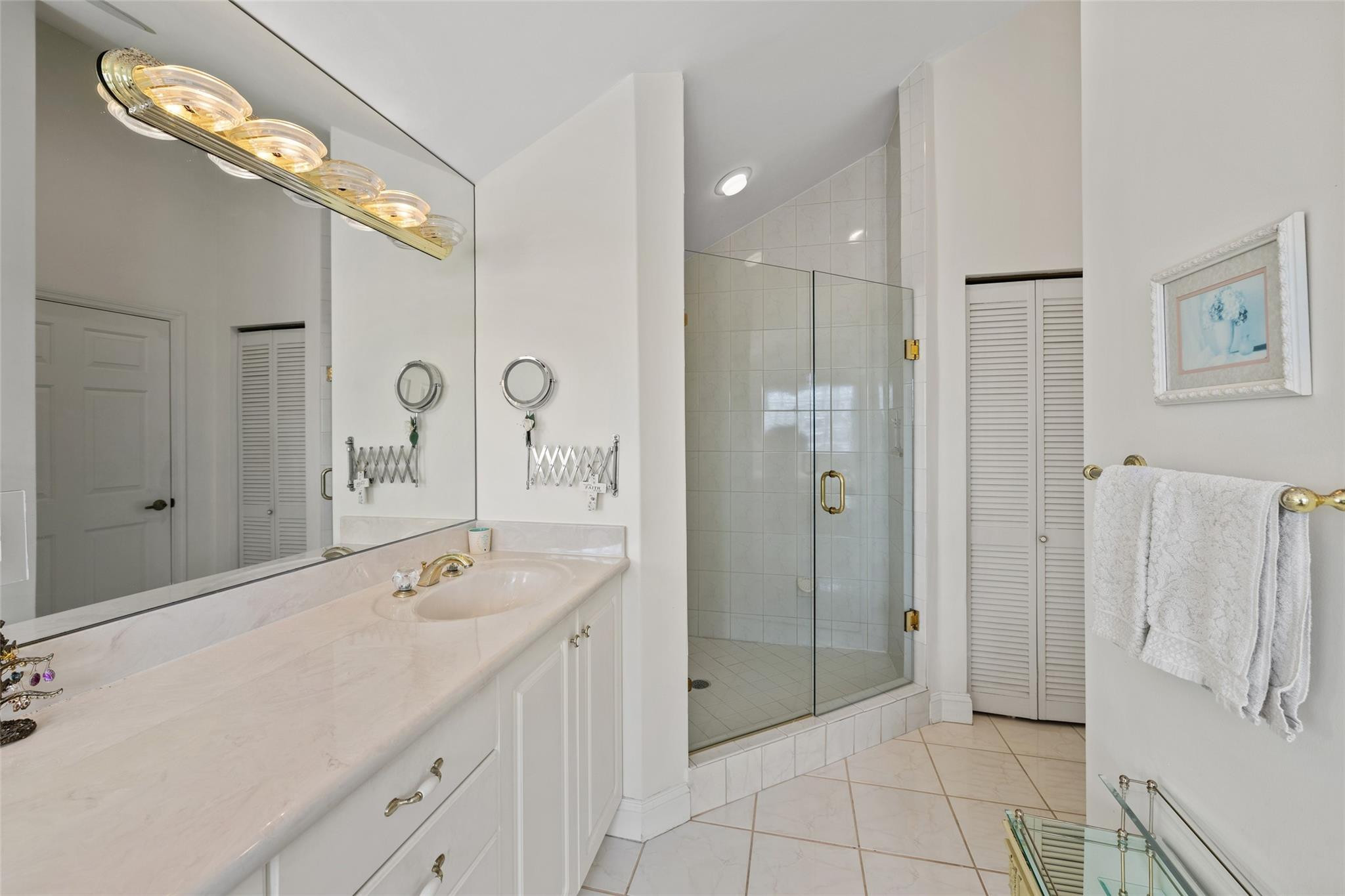1617 N Fort Laud Bch Boulevard