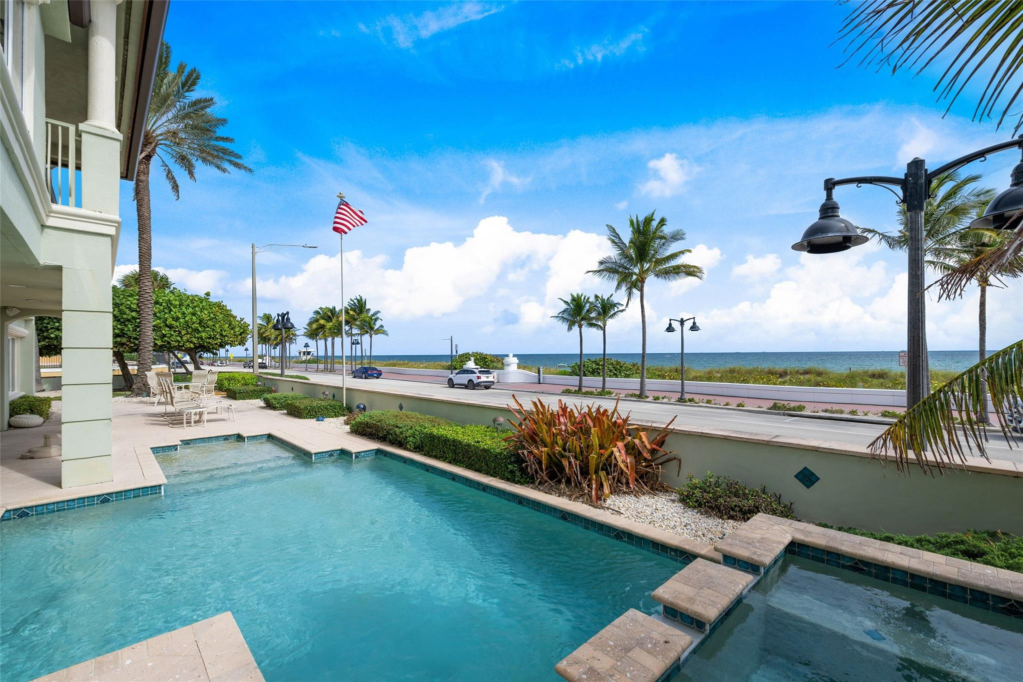 1617 N Fort Laud Bch Boulevard