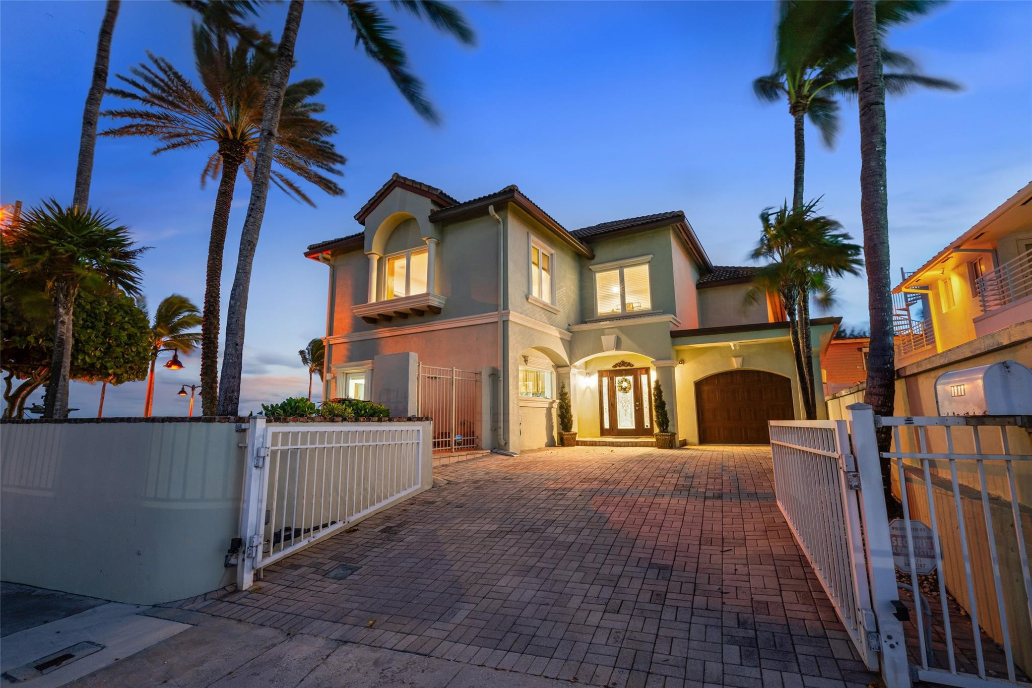 1617 N Fort Laud Bch Boulevard
