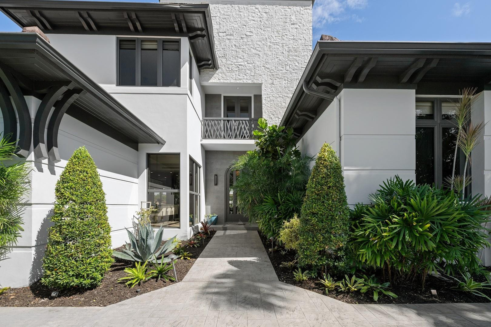 720 Isle Of Palms Drive