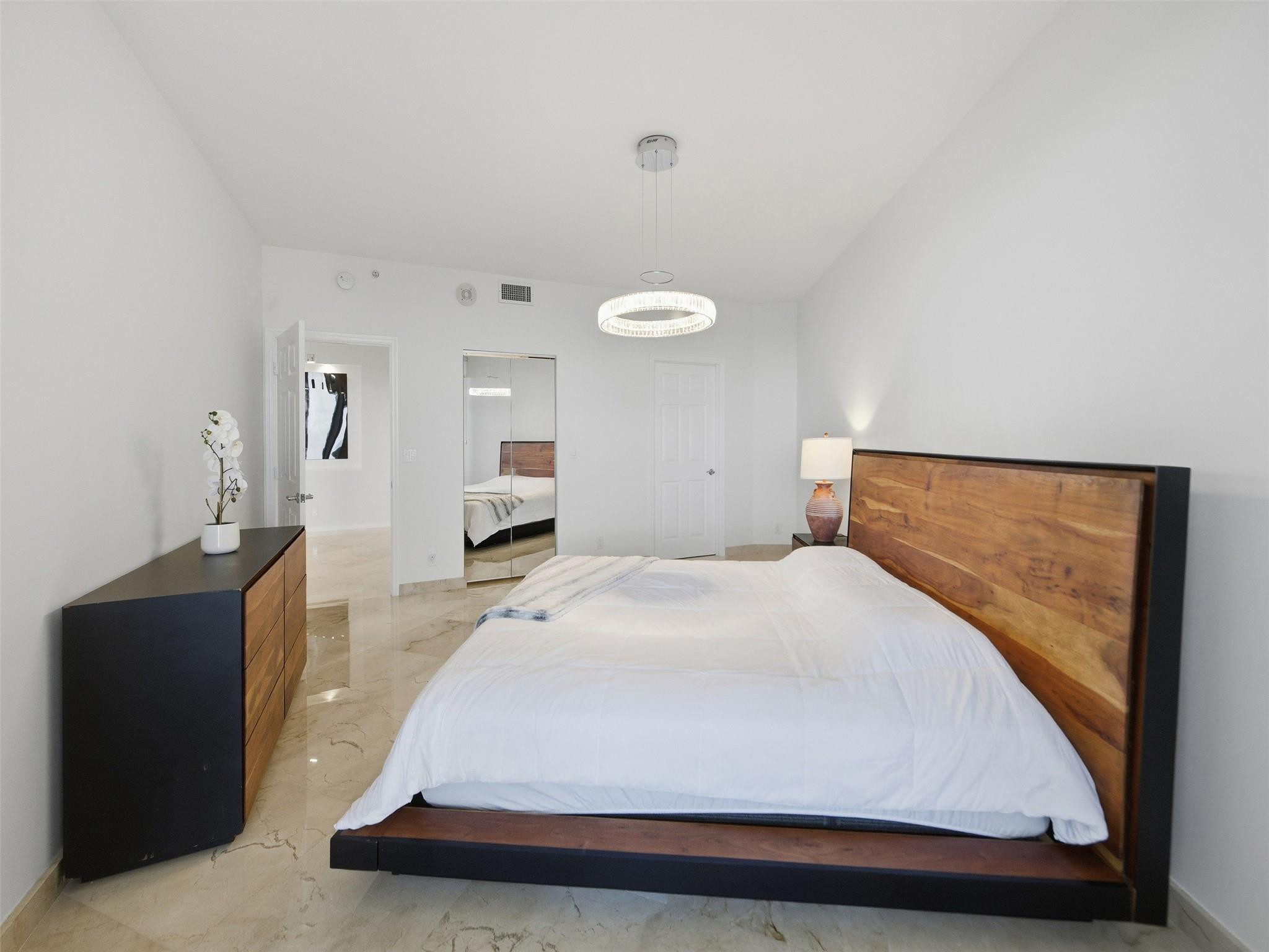 3200 N Ocean Boulevard 2505